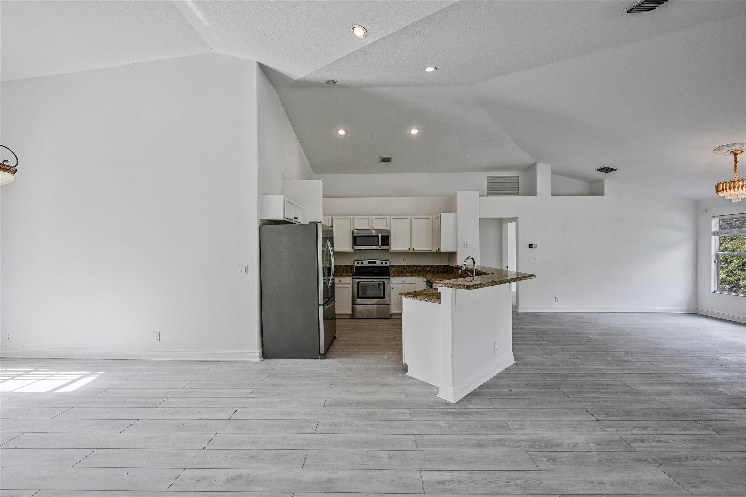8671 155th, Palm Beach Gardens FL 33418