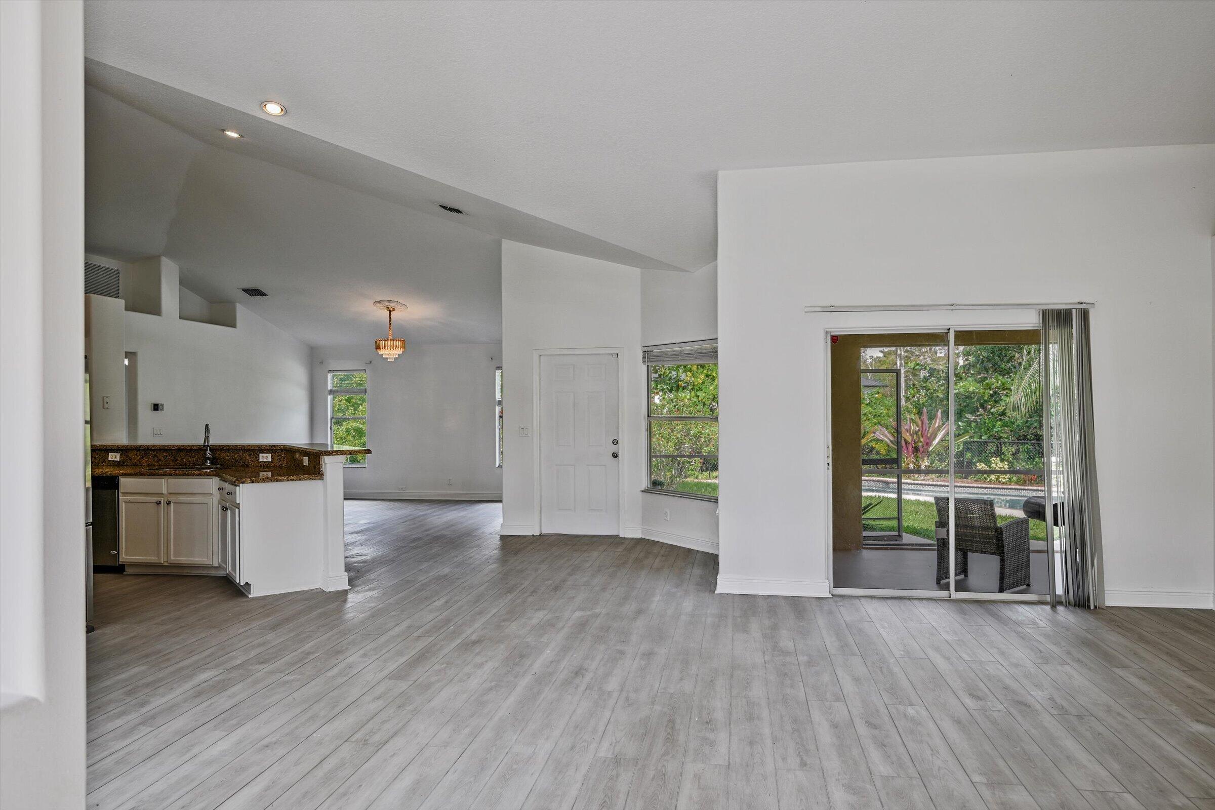 8671 155th, Palm Beach Gardens FL 33418