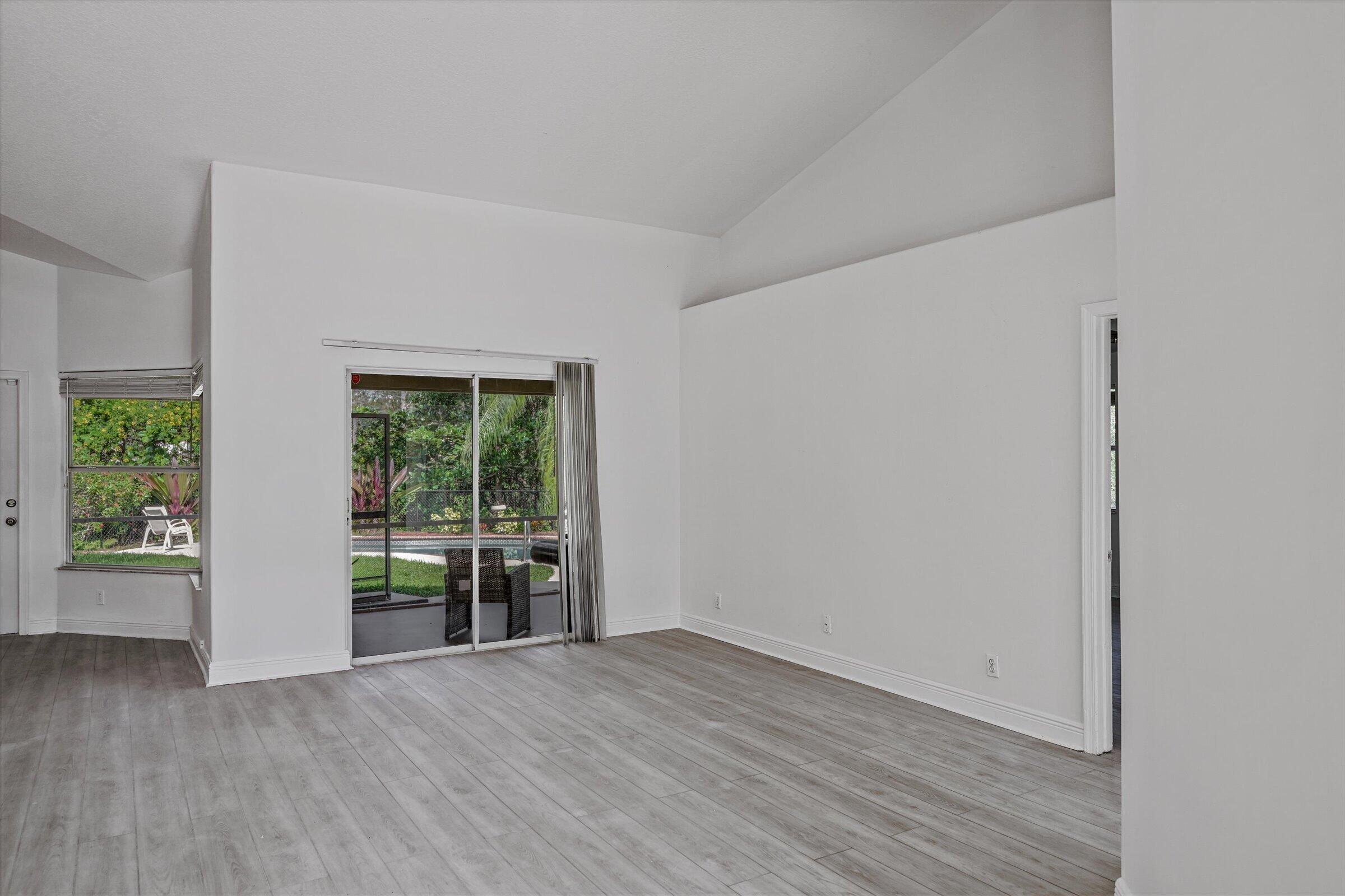 8671 155th, Palm Beach Gardens FL 33418