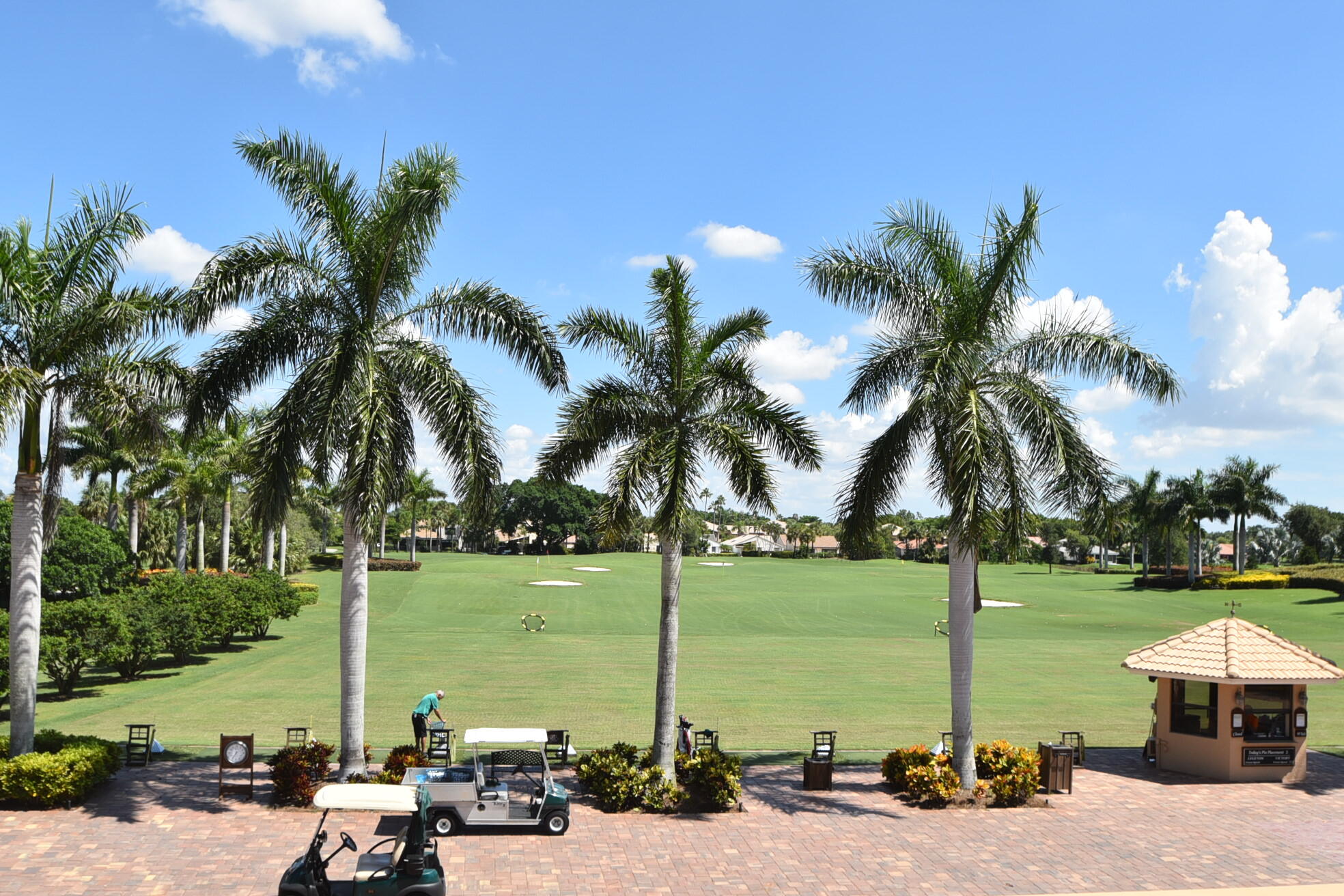 7473 Glendevon #402, Delray Beach FL 33446