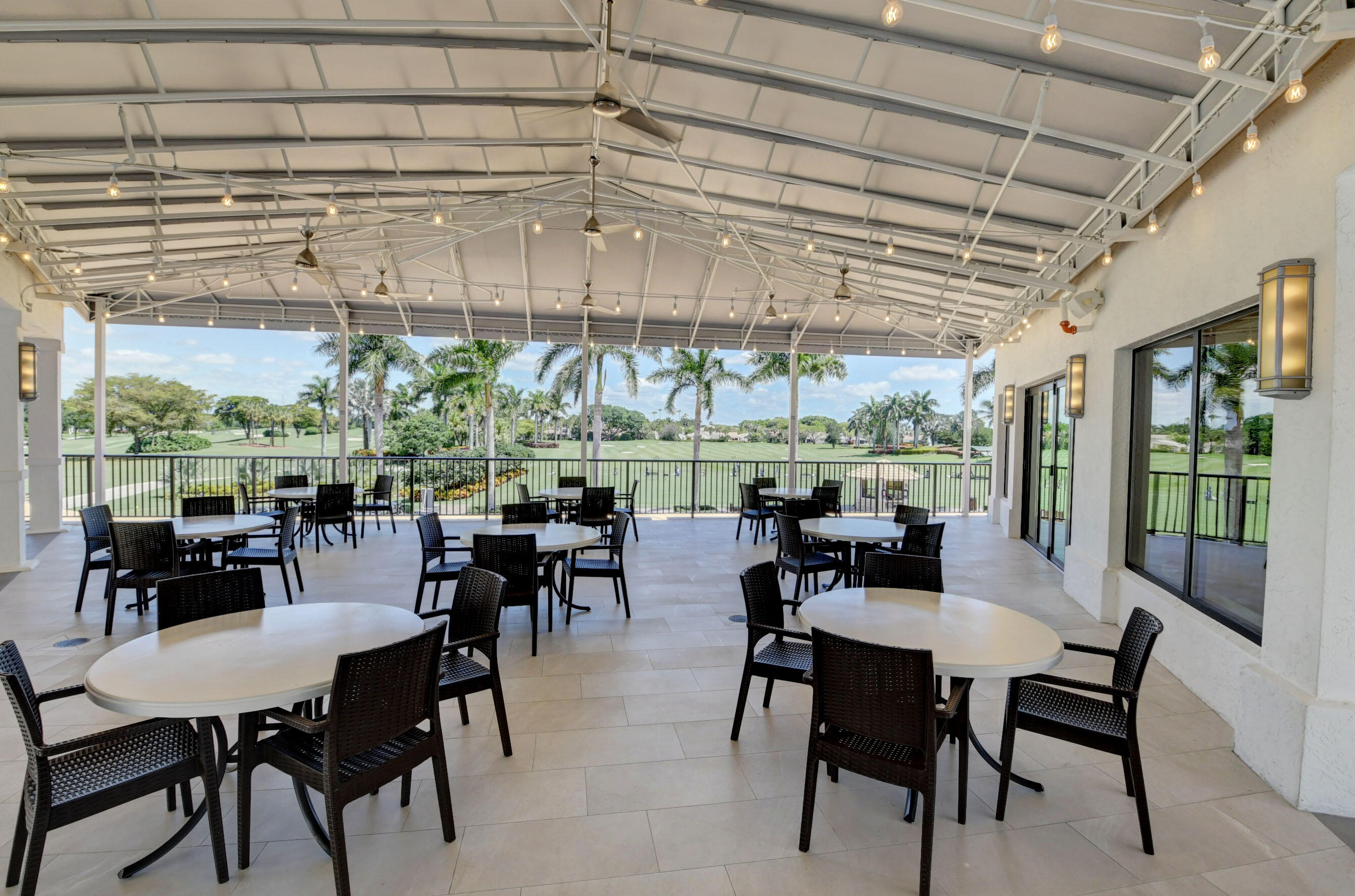 7473 Glendevon #402, Delray Beach FL 33446