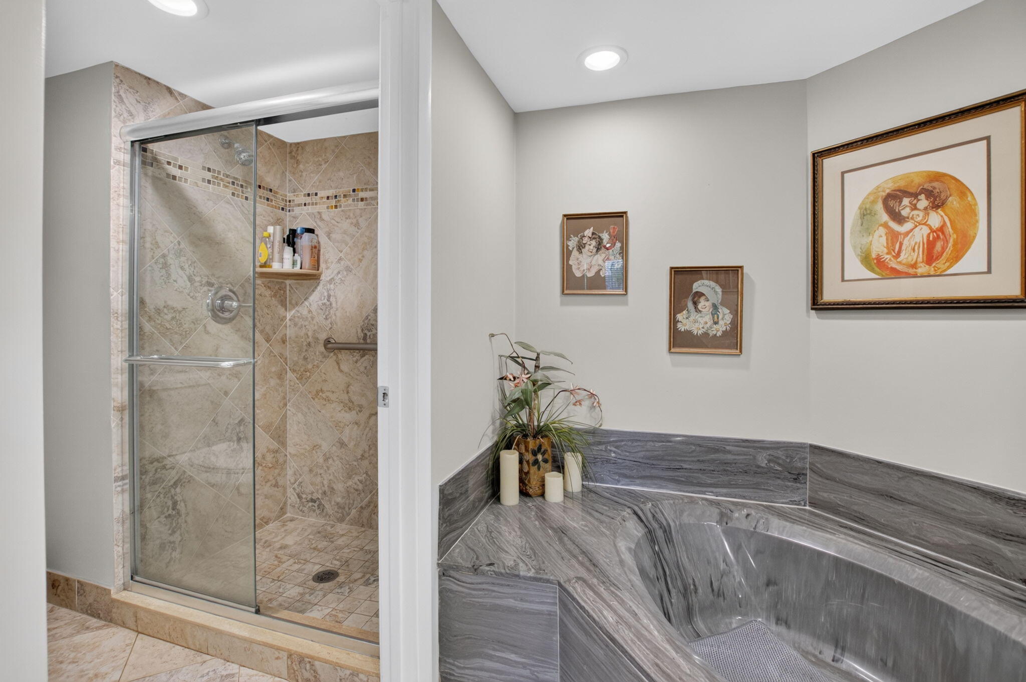 7473 Glendevon #402, Delray Beach FL 33446