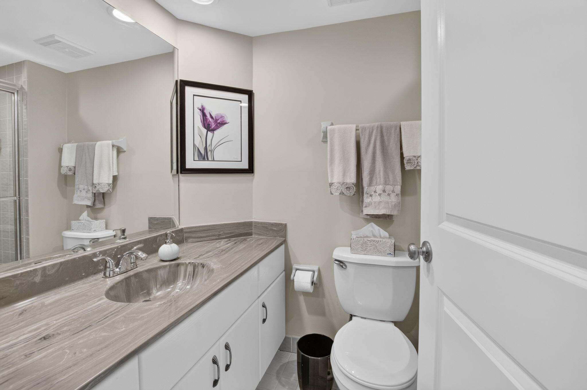 7473 Glendevon #402, Delray Beach FL 33446