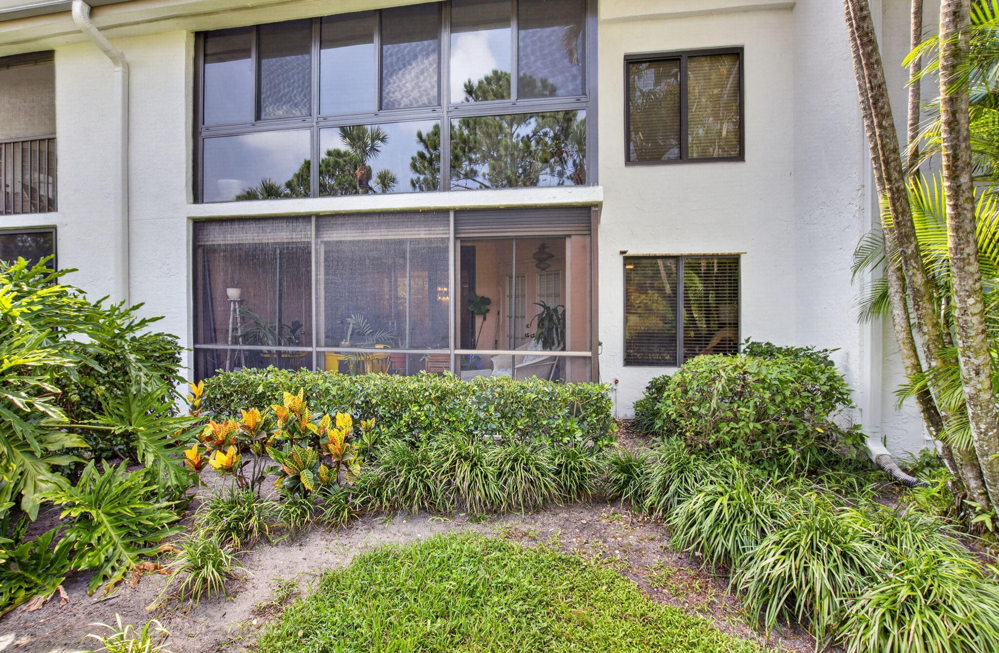 7473 Glendevon #402, Delray Beach FL 33446
