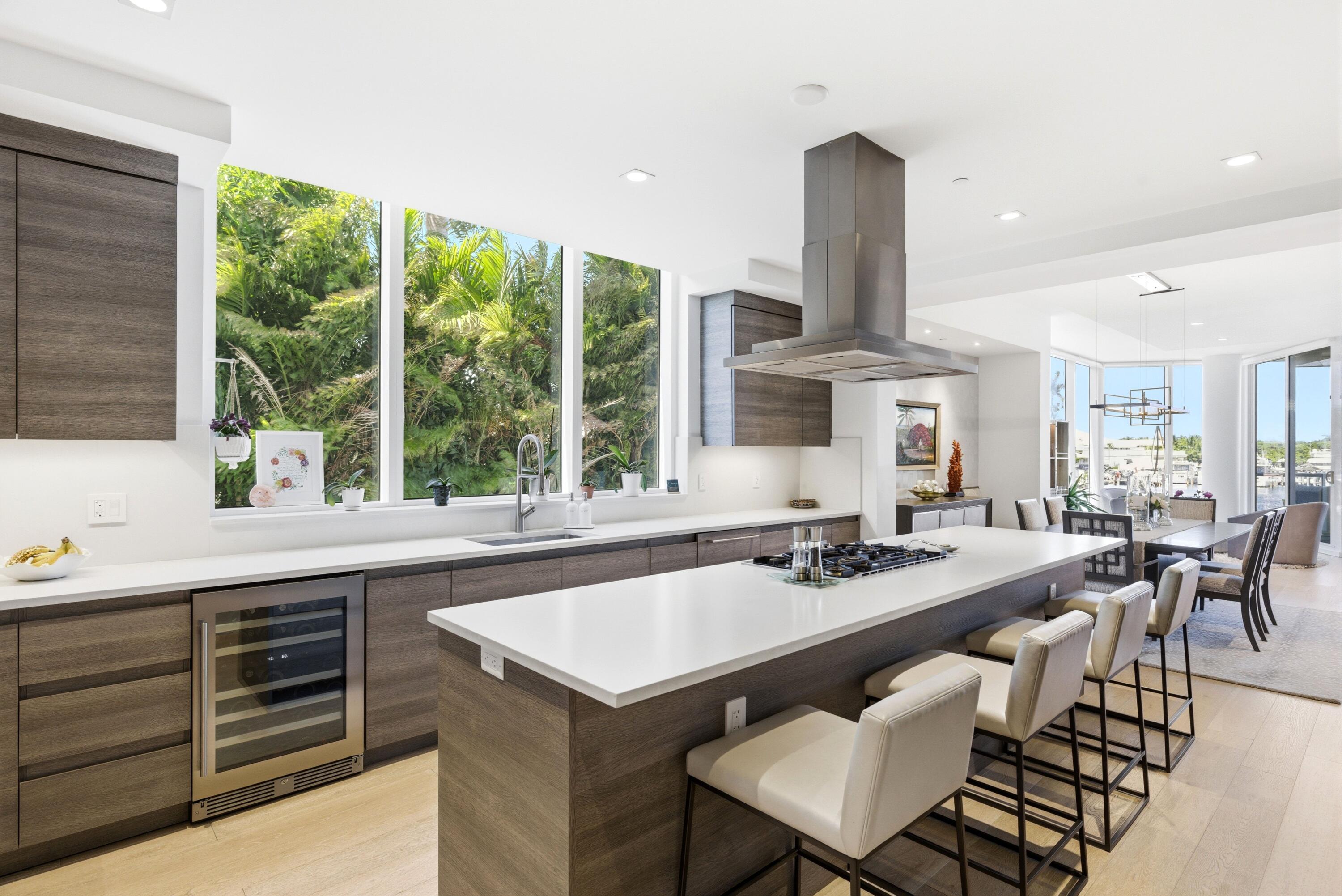 1110 Seminole #201, Fort Lauderdale FL 33304