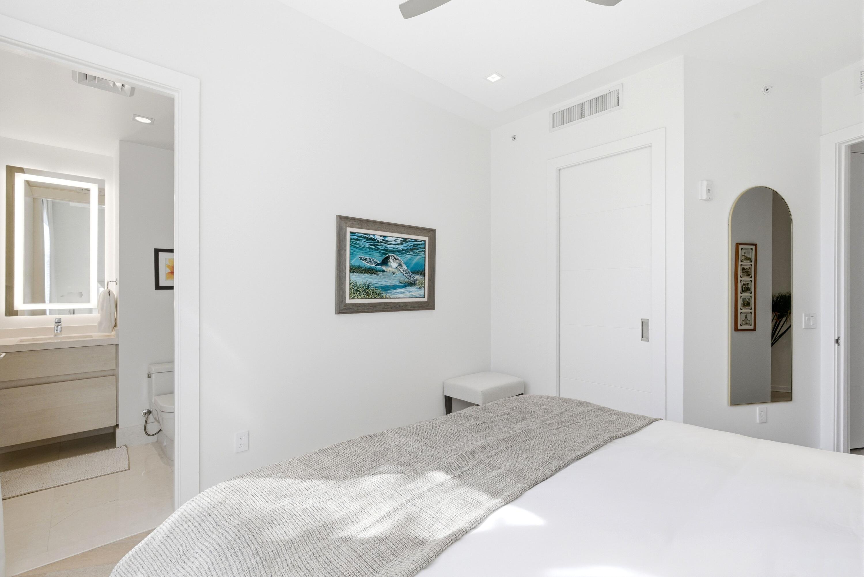 1110 Seminole #201, Fort Lauderdale FL 33304