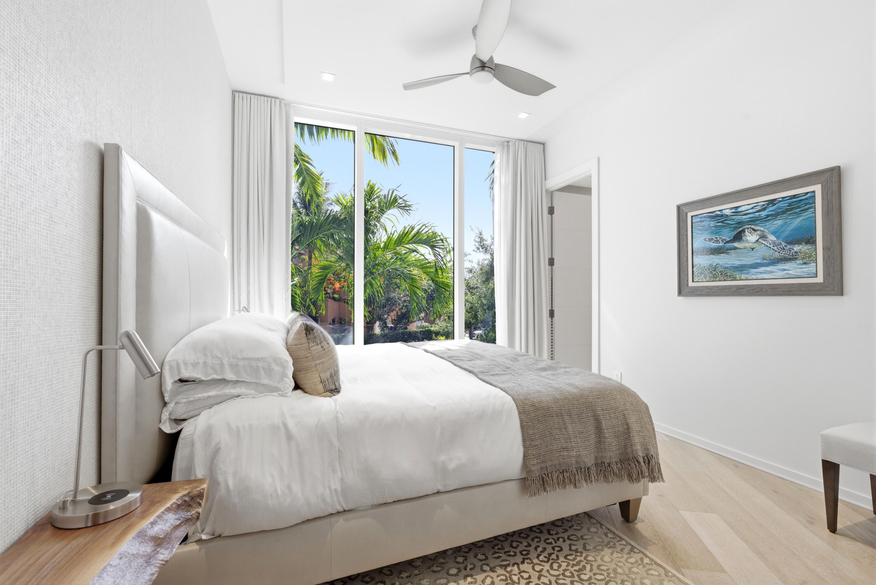 1110 Seminole #201, Fort Lauderdale FL 33304