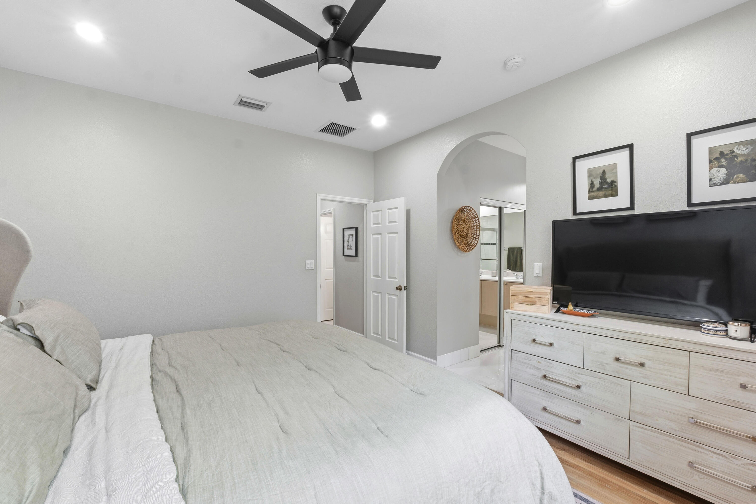 3469 Merrick #402, Margate FL 33063