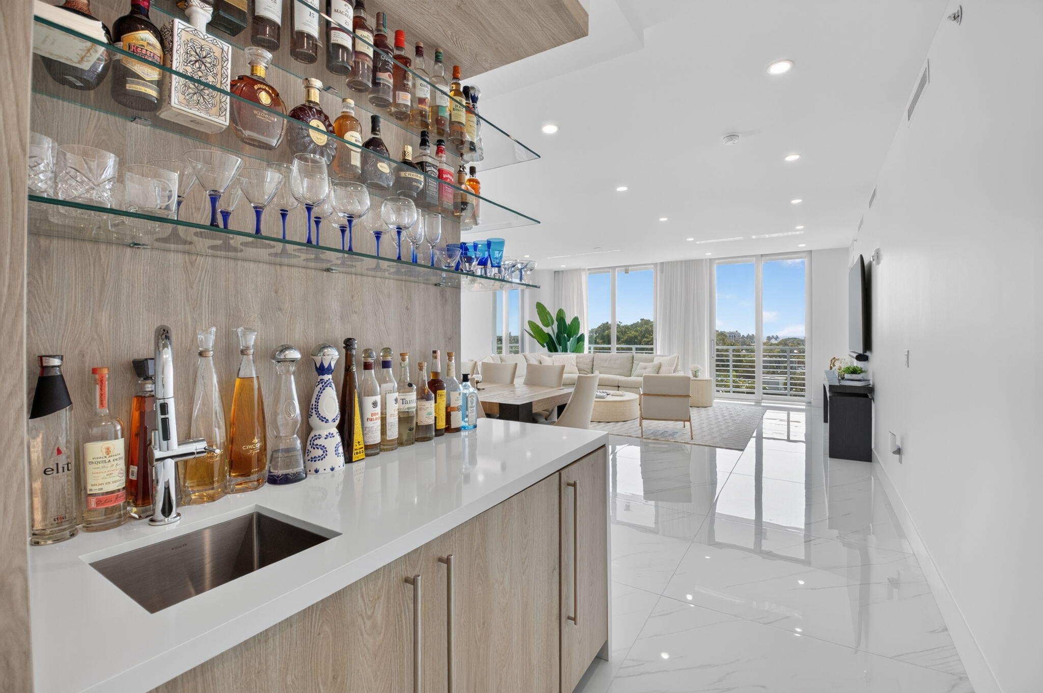 495 E Royal Palm #601, Boca Raton FL 33432