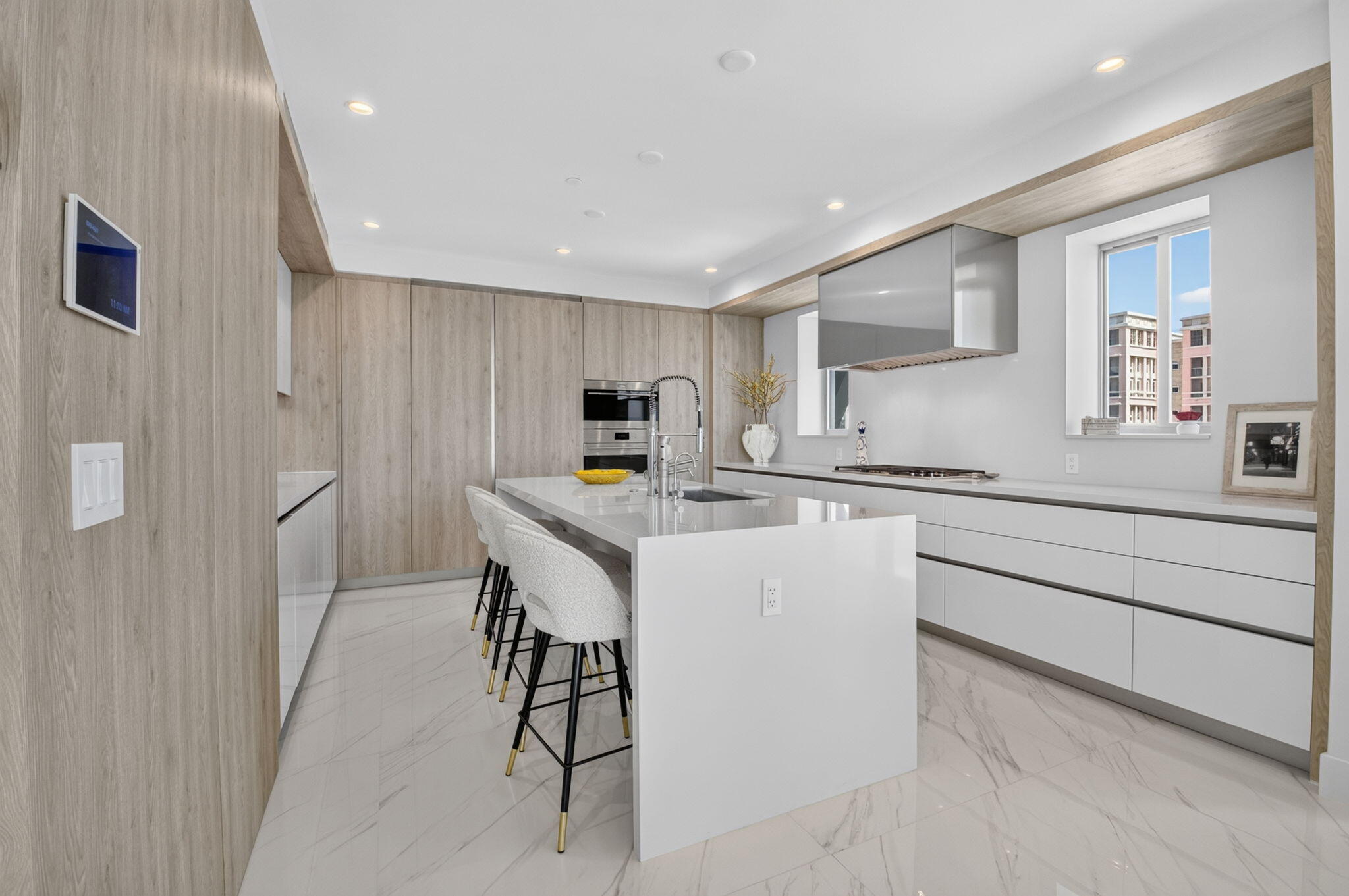 495 E Royal Palm #601, Boca Raton FL 33432