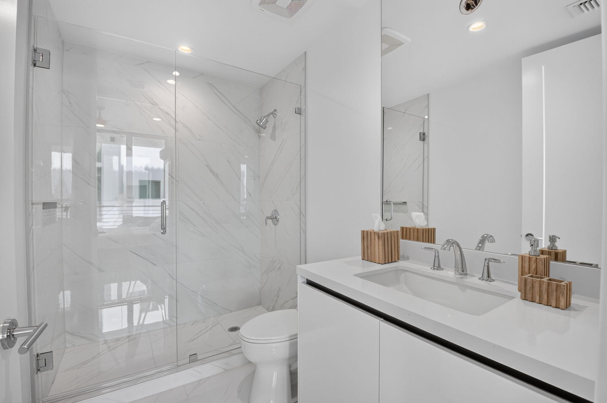 495 E Royal Palm #601, Boca Raton FL 33432