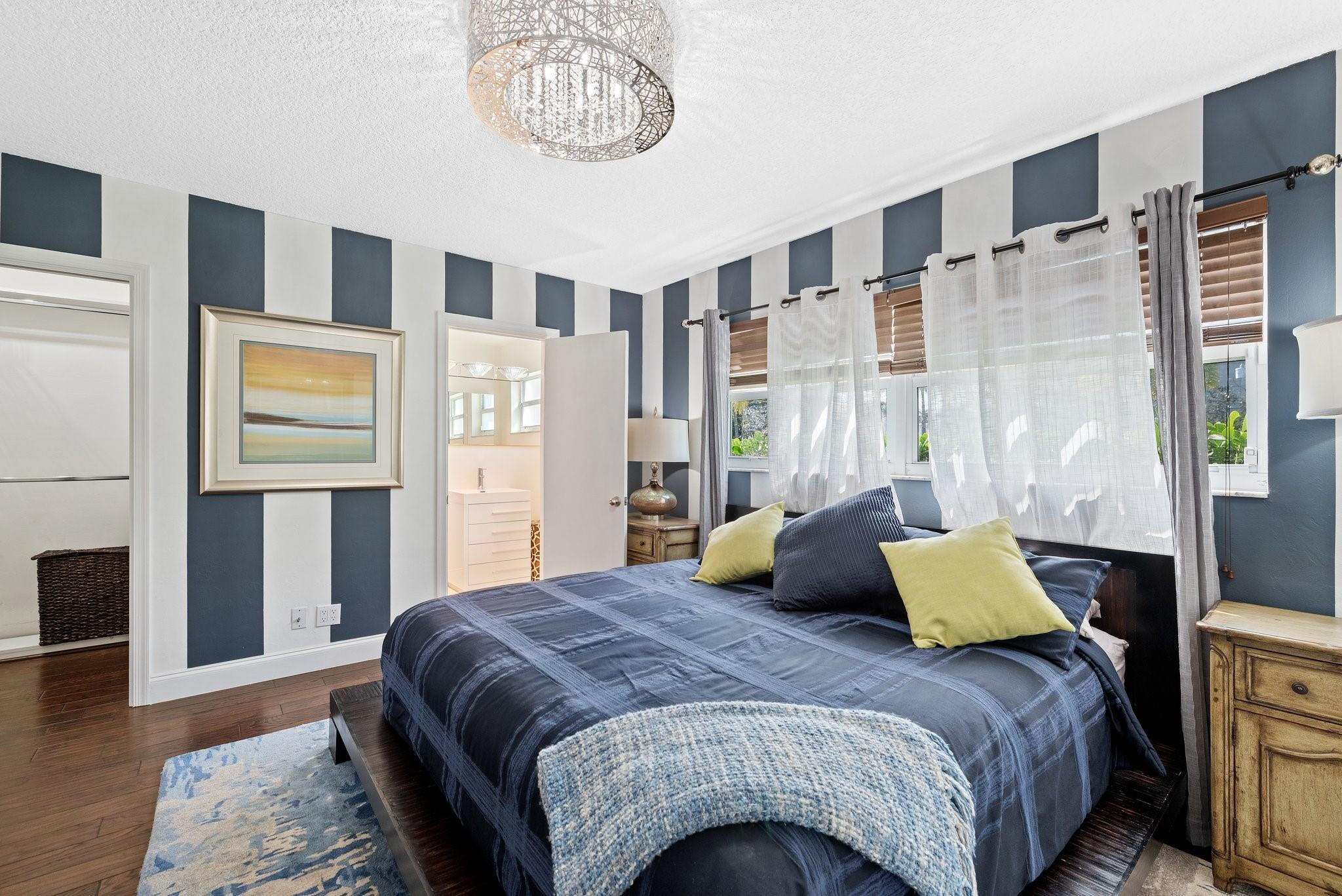 2200 NE 36th, Fort Lauderdale FL 33308
