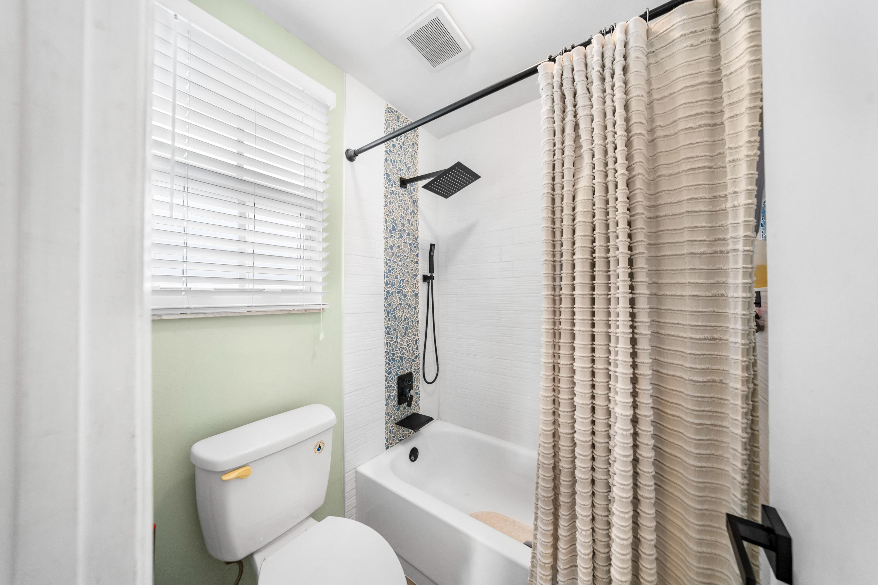 3120 Cape, Margate FL 33063