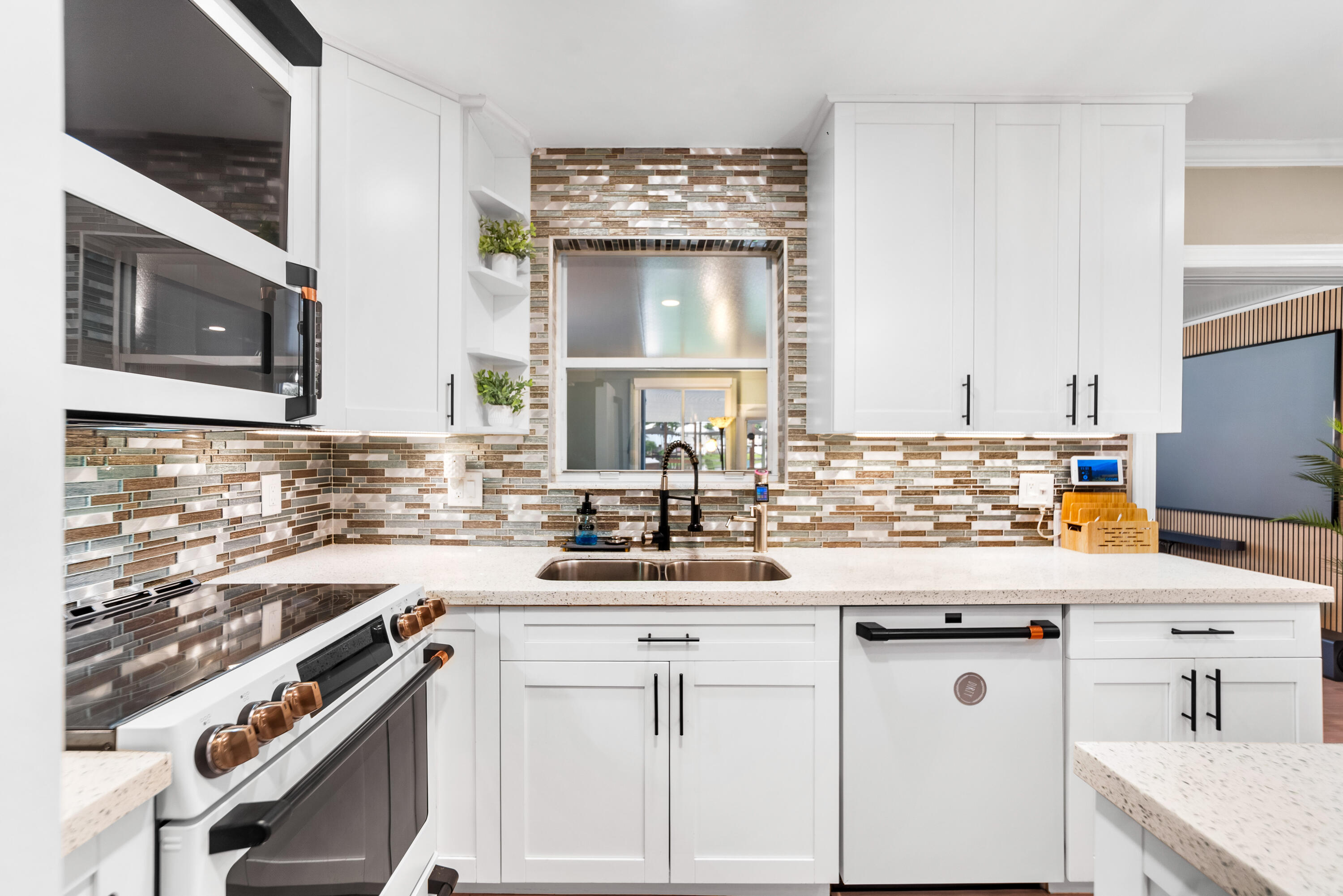 3120 Cape, Margate FL 33063