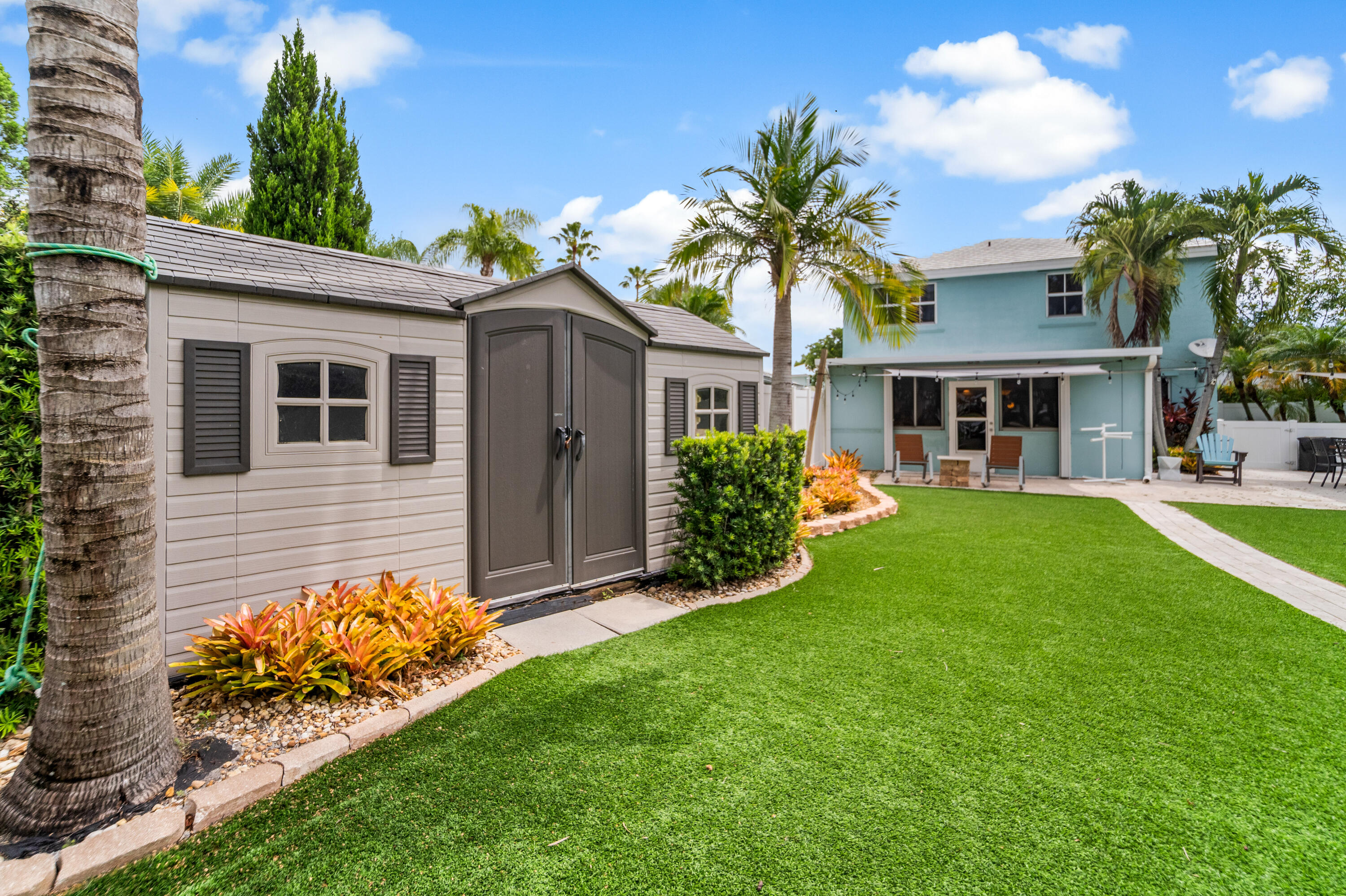 3120 Cape, Margate FL 33063