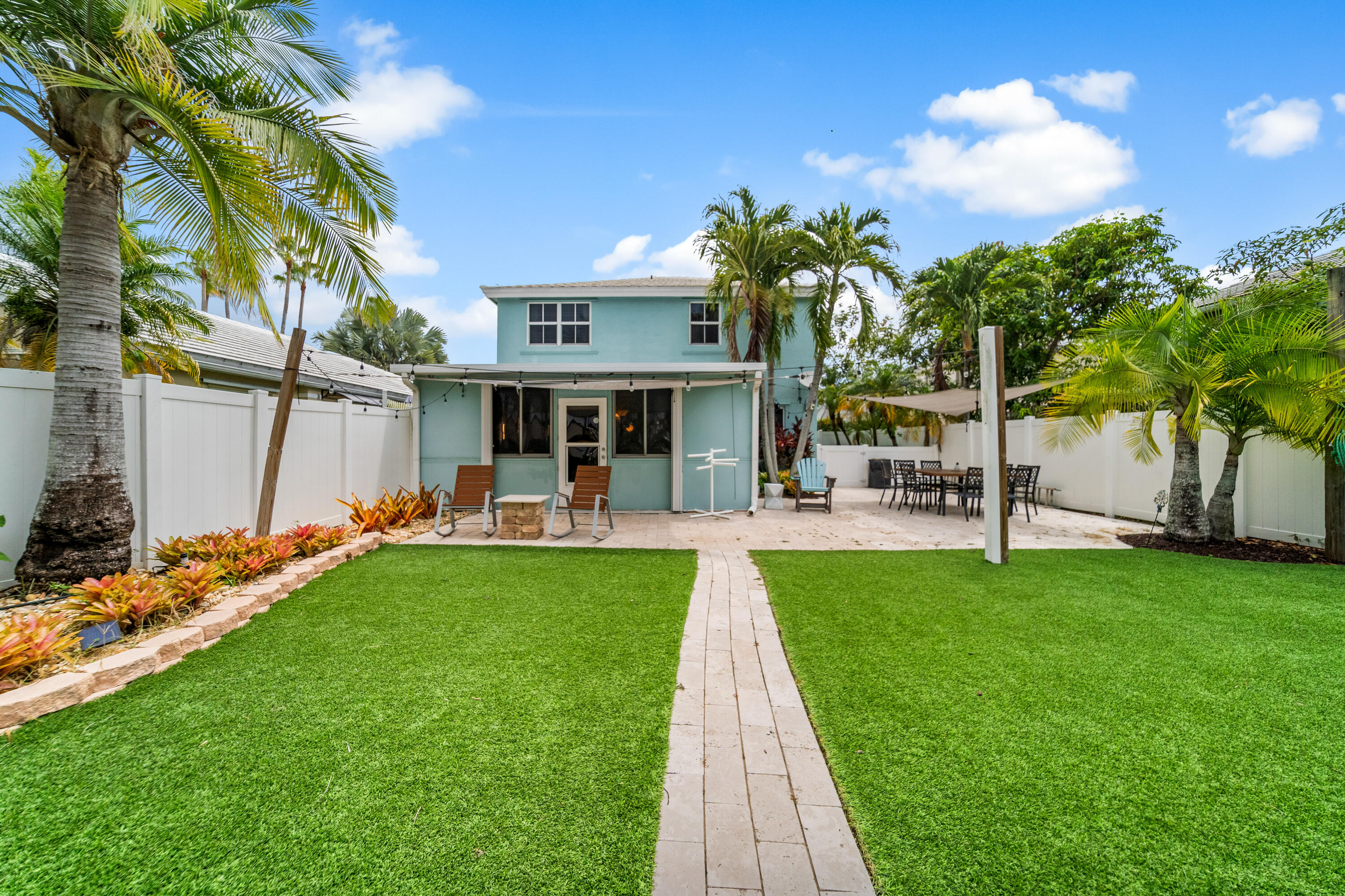 3120 Cape, Margate FL 33063