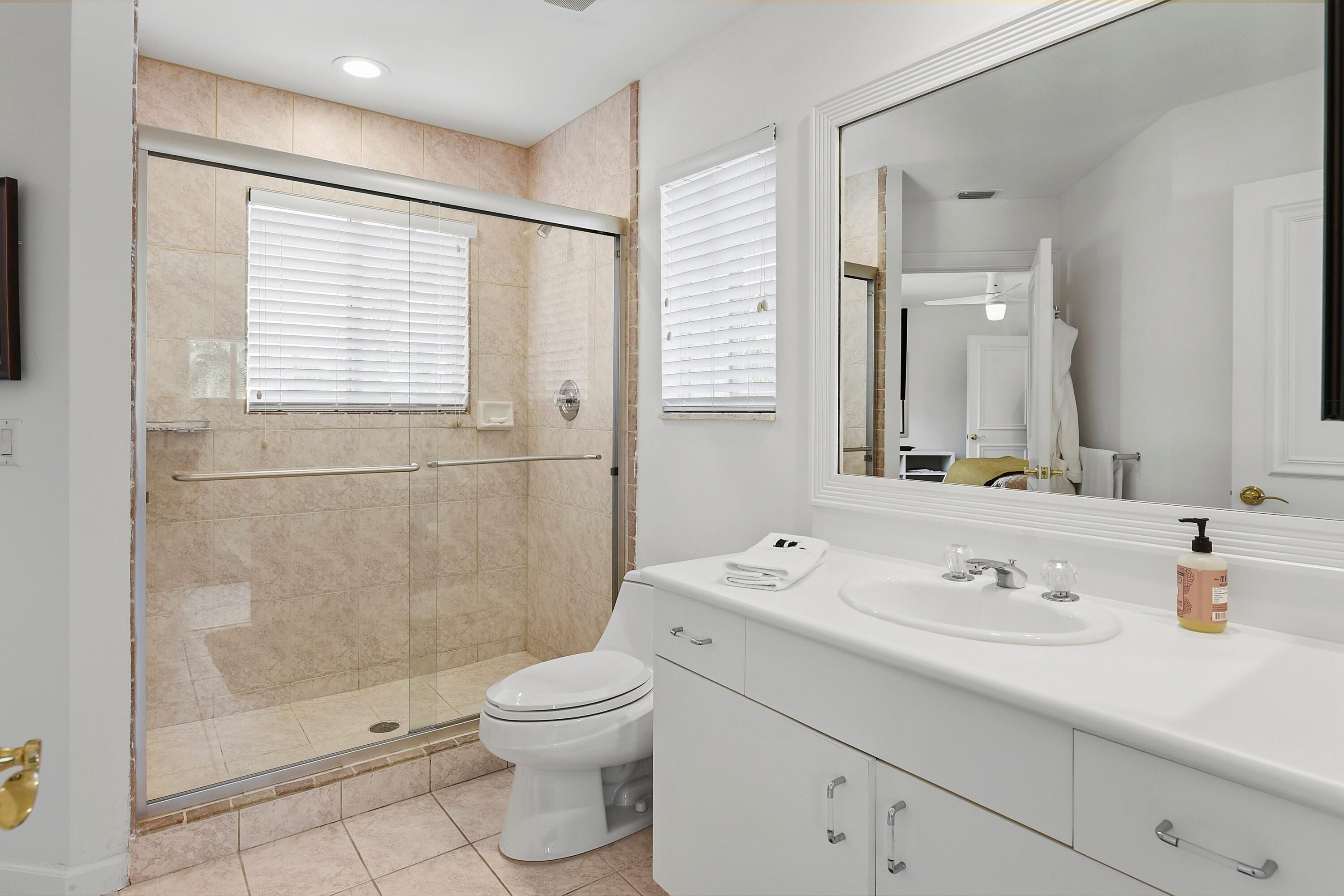6949 Lake Estates, Boca Raton FL 33496