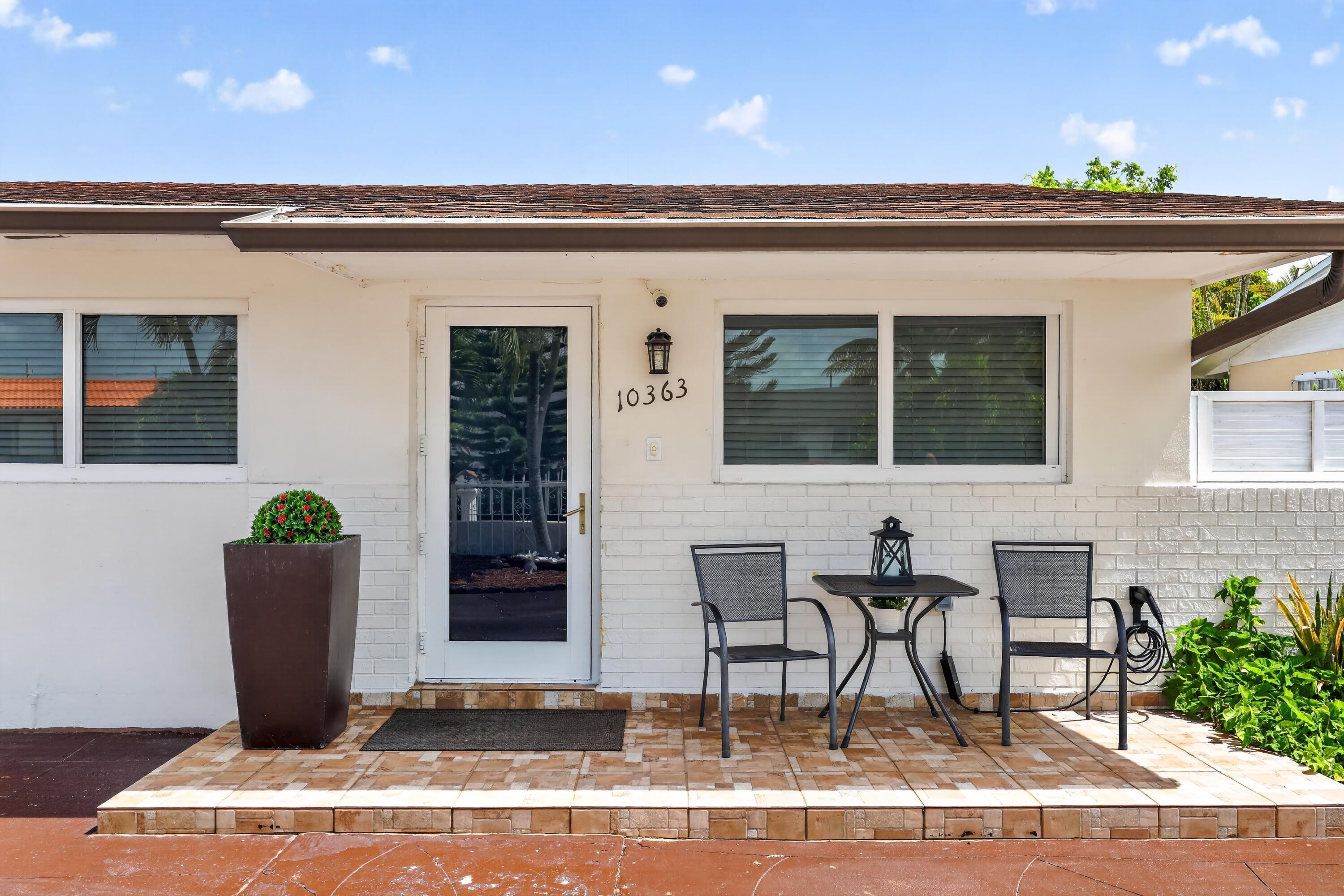 10363 SW 6th, Sweetwater FL 33174