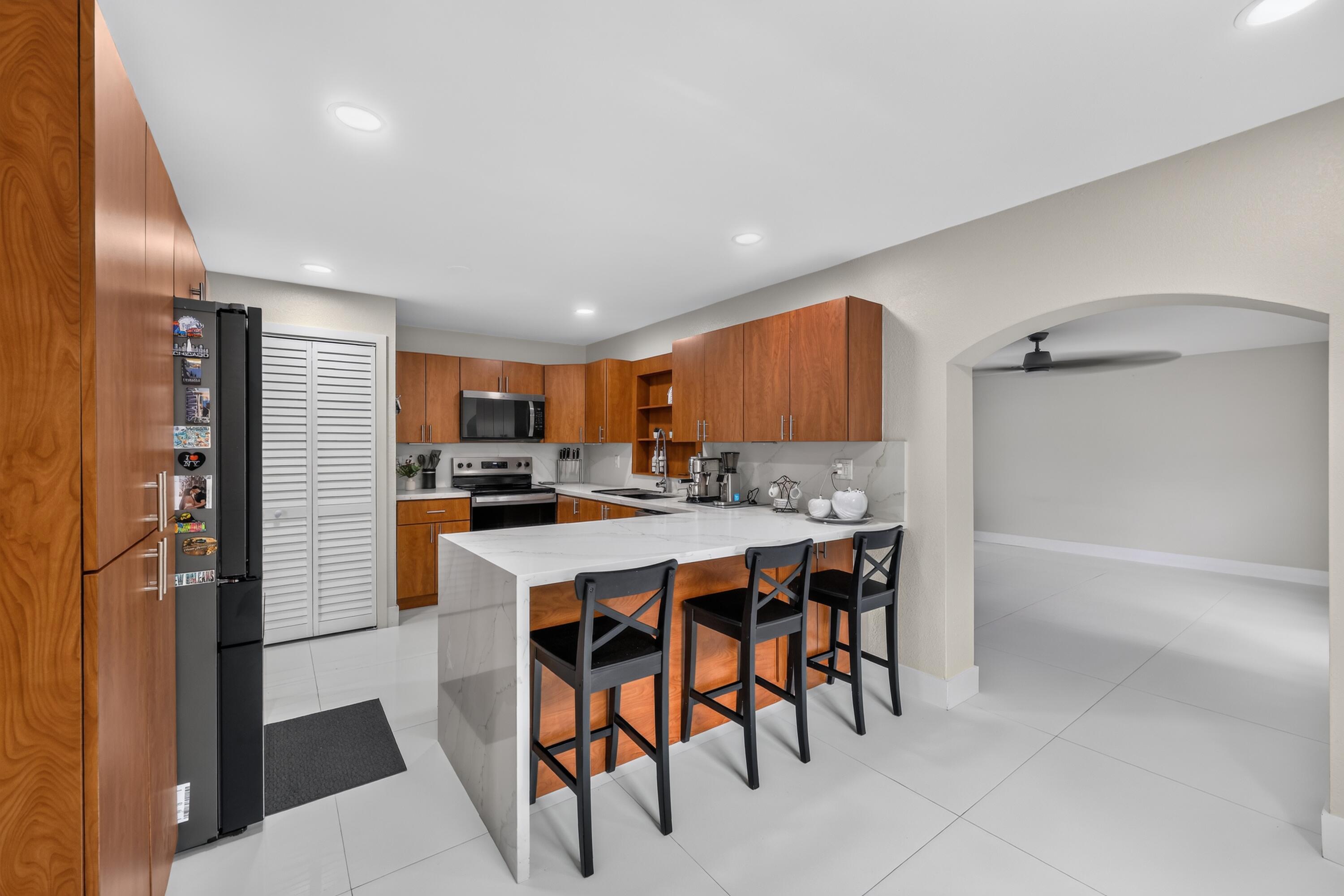 10363 SW 6th, Sweetwater FL 33174