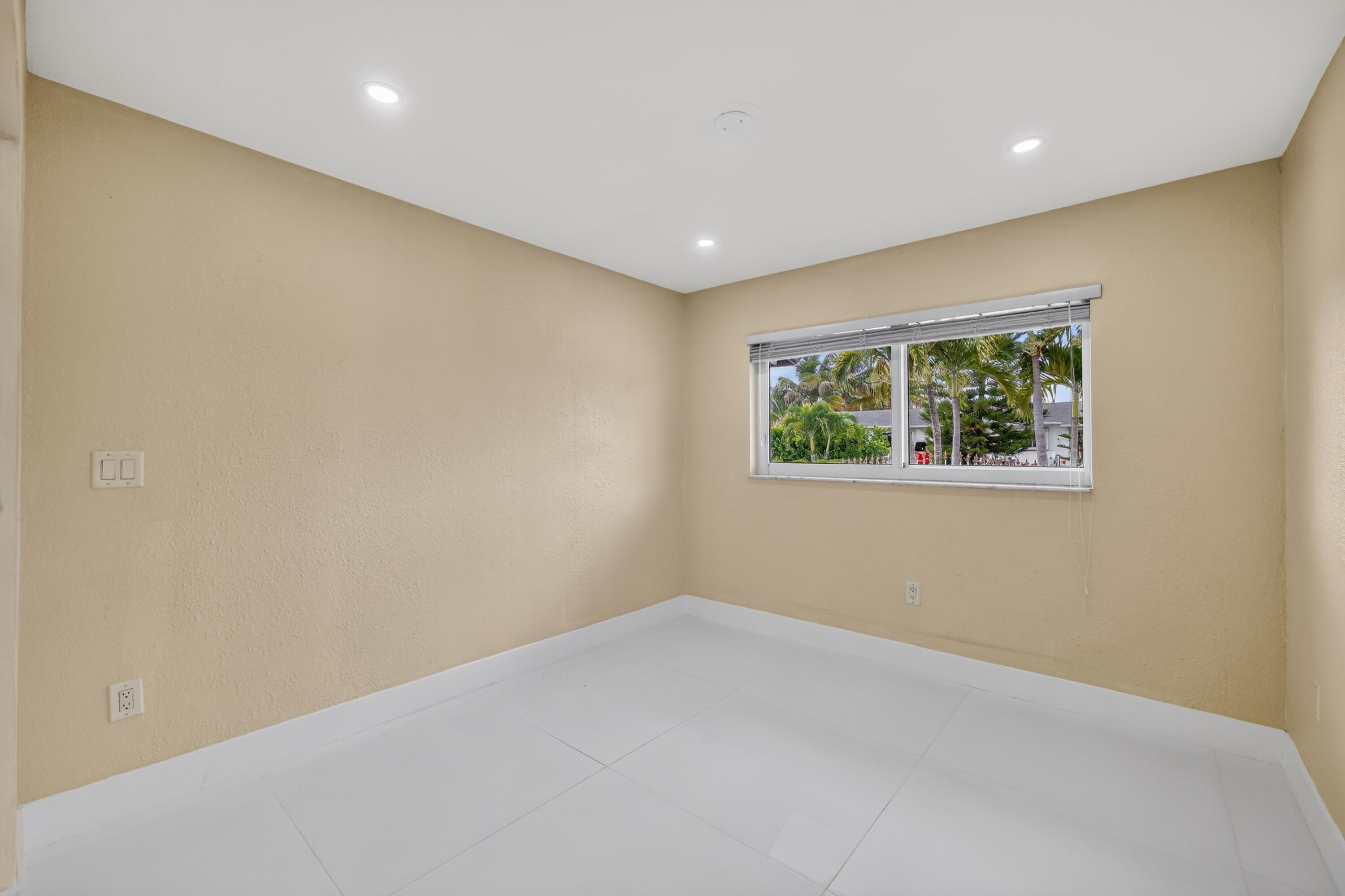 10363 SW 6th, Sweetwater FL 33174