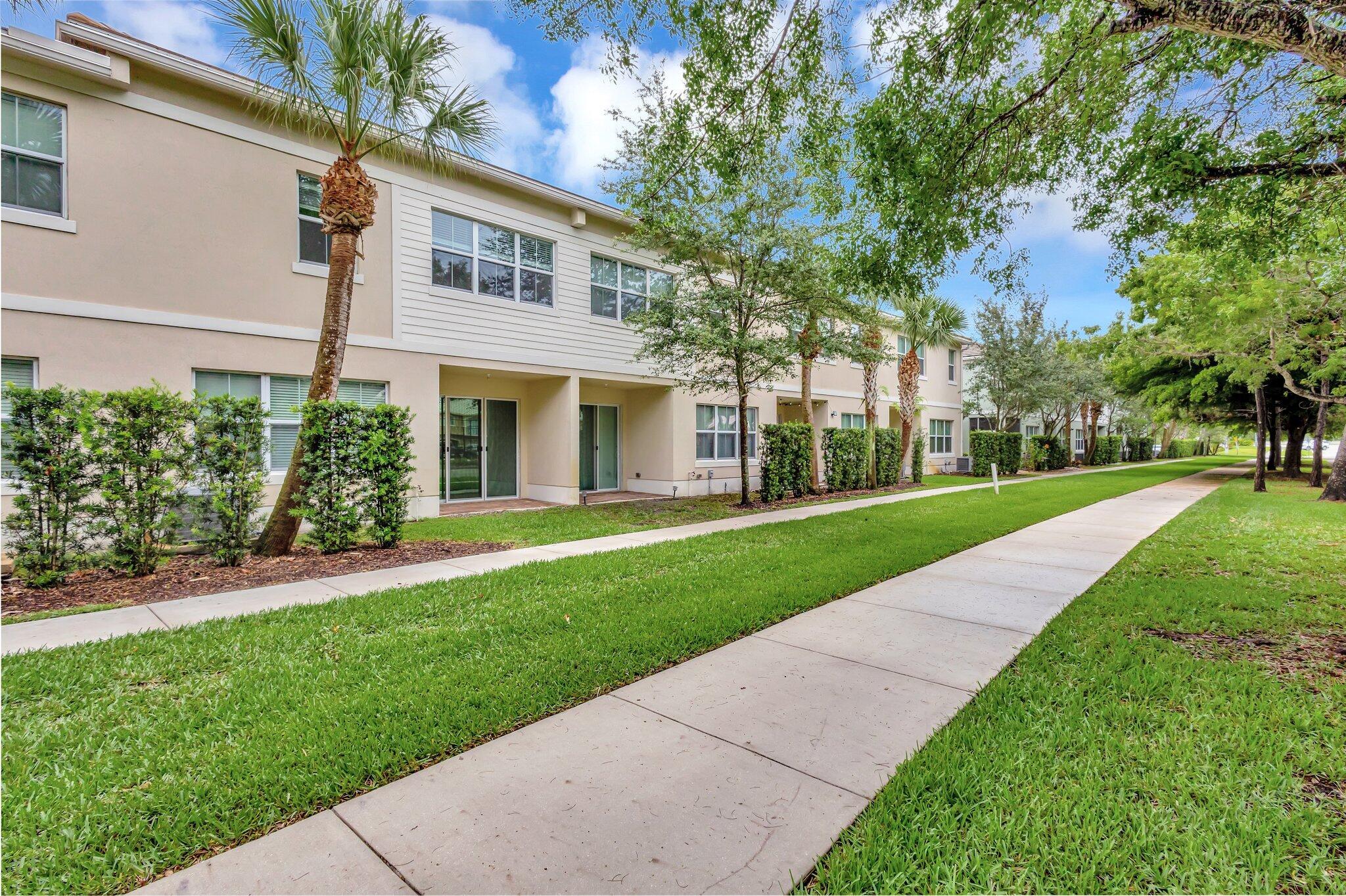 91 Palm, Royal Palm Beach FL 33411