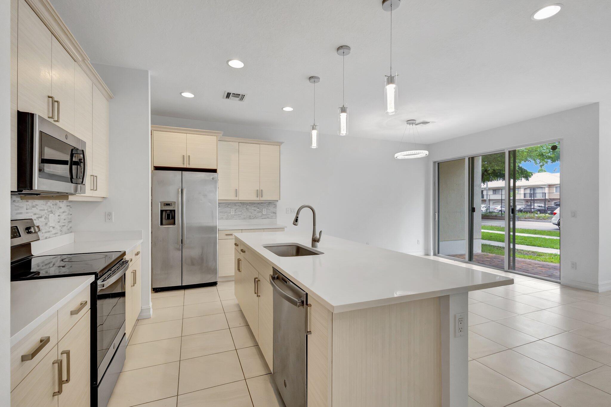 91 Palm, Royal Palm Beach FL 33411