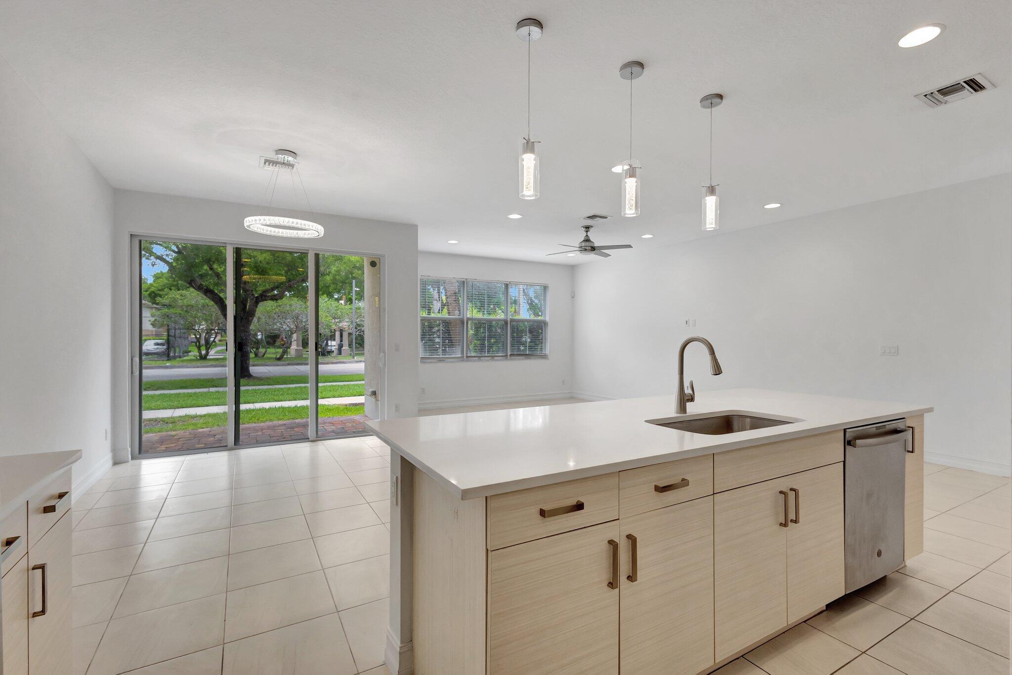 91 Palm, Royal Palm Beach FL 33411