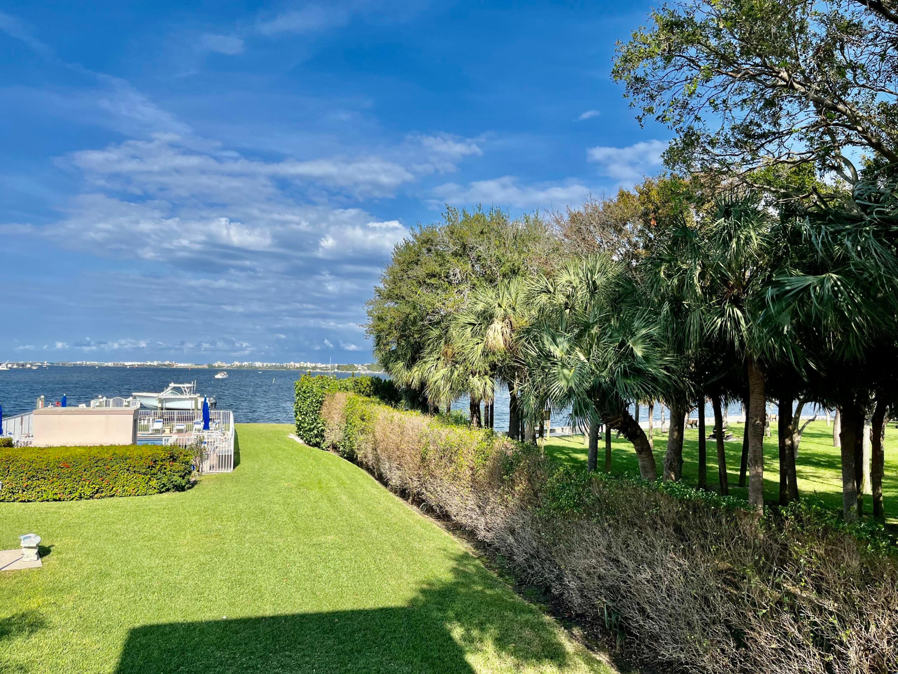 311 E Ocean #201, Lantana FL 33462