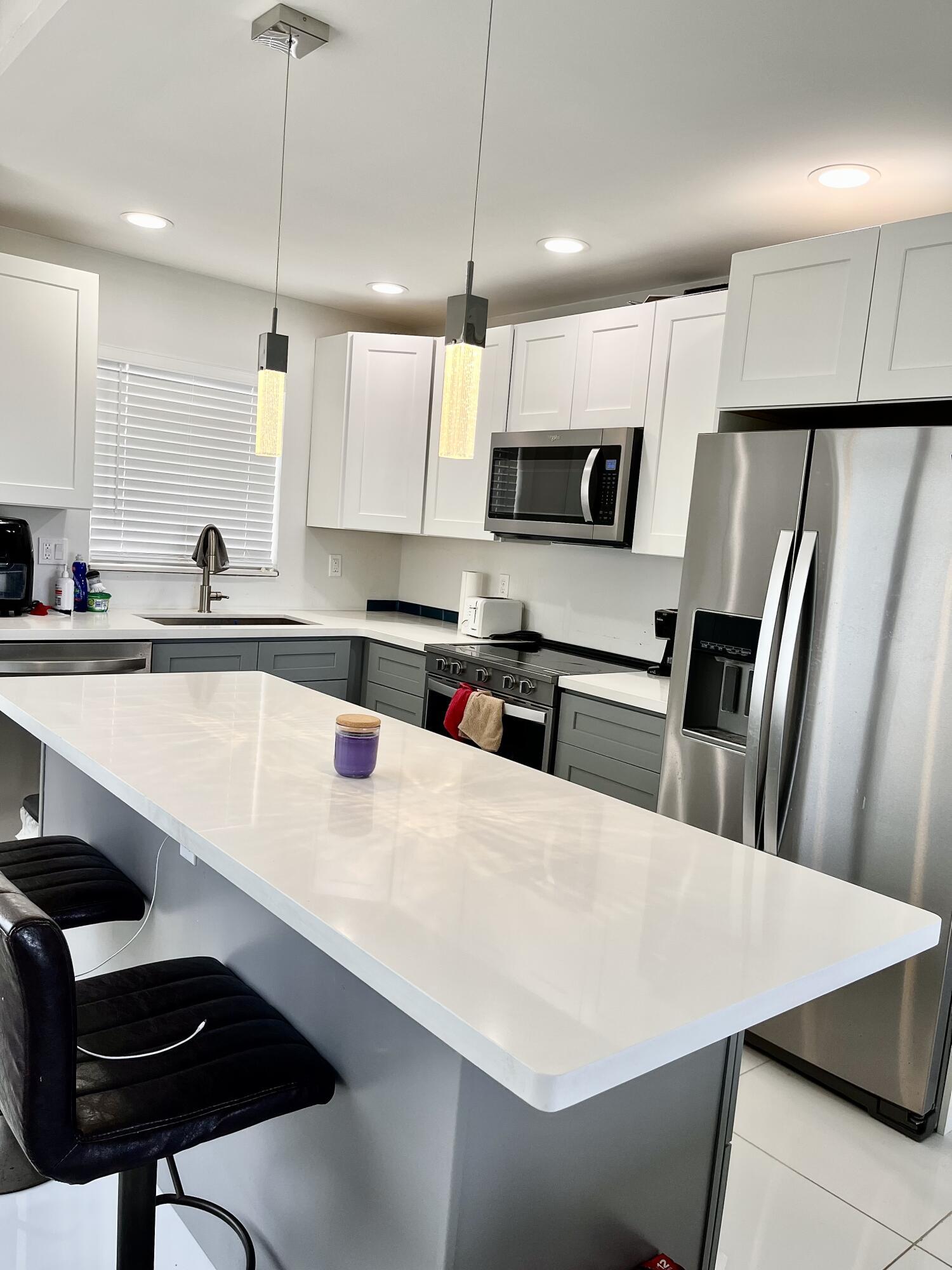 311 E Ocean #201, Lantana FL 33462
