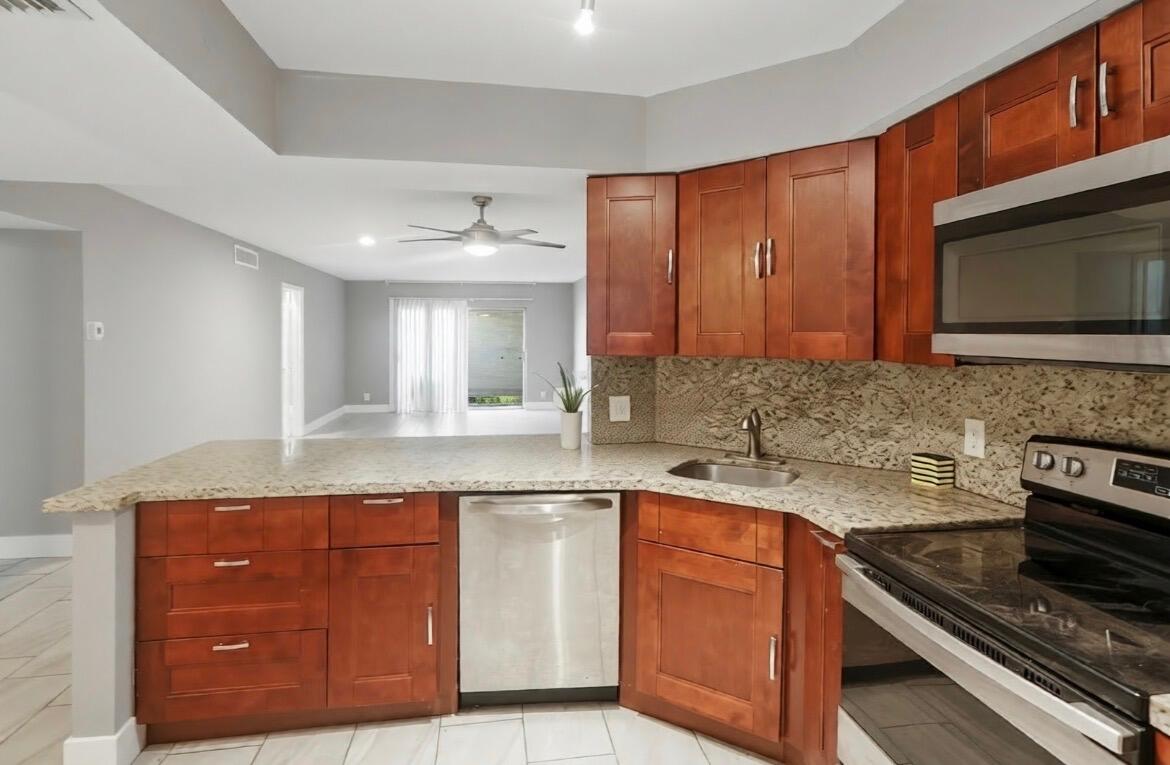 6301 N Falls Circle #111, Lauderhill FL 33319