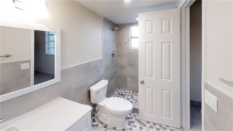 101 SE 3rd #301, Dania Beach FL 33004