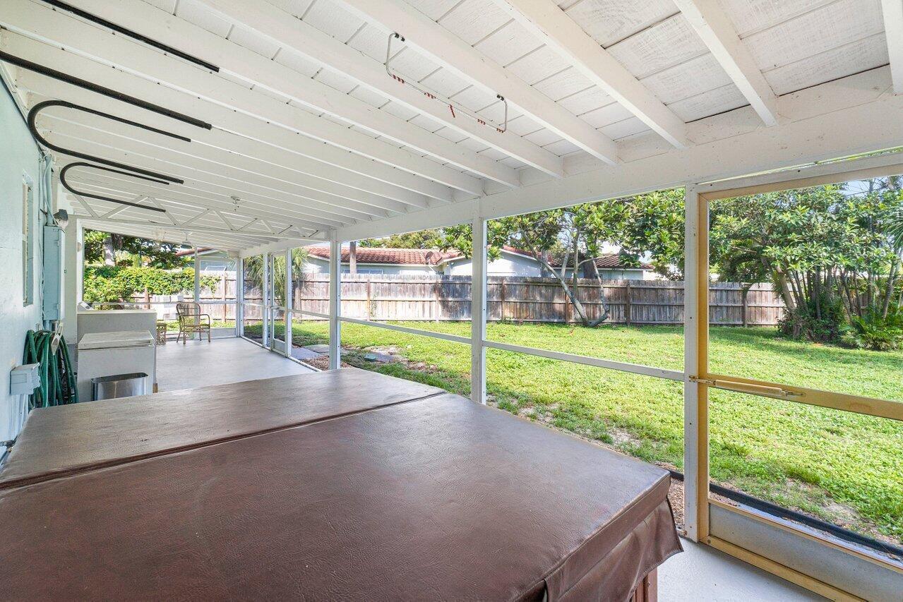 139 Prospect, Lantana FL 33462