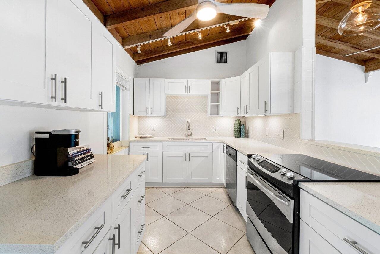 139 Prospect, Lantana FL 33462