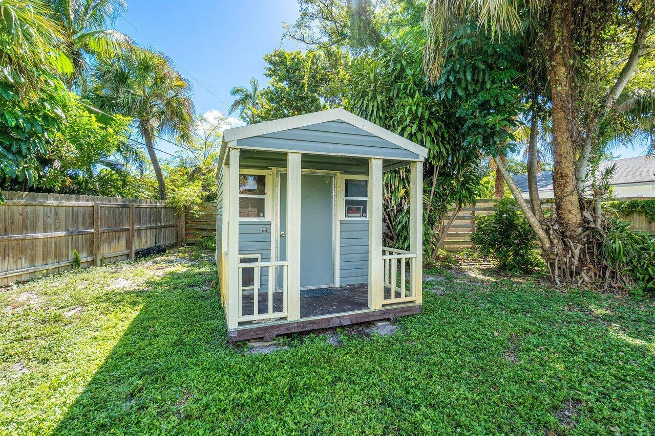 139 Prospect, Lantana FL 33462
