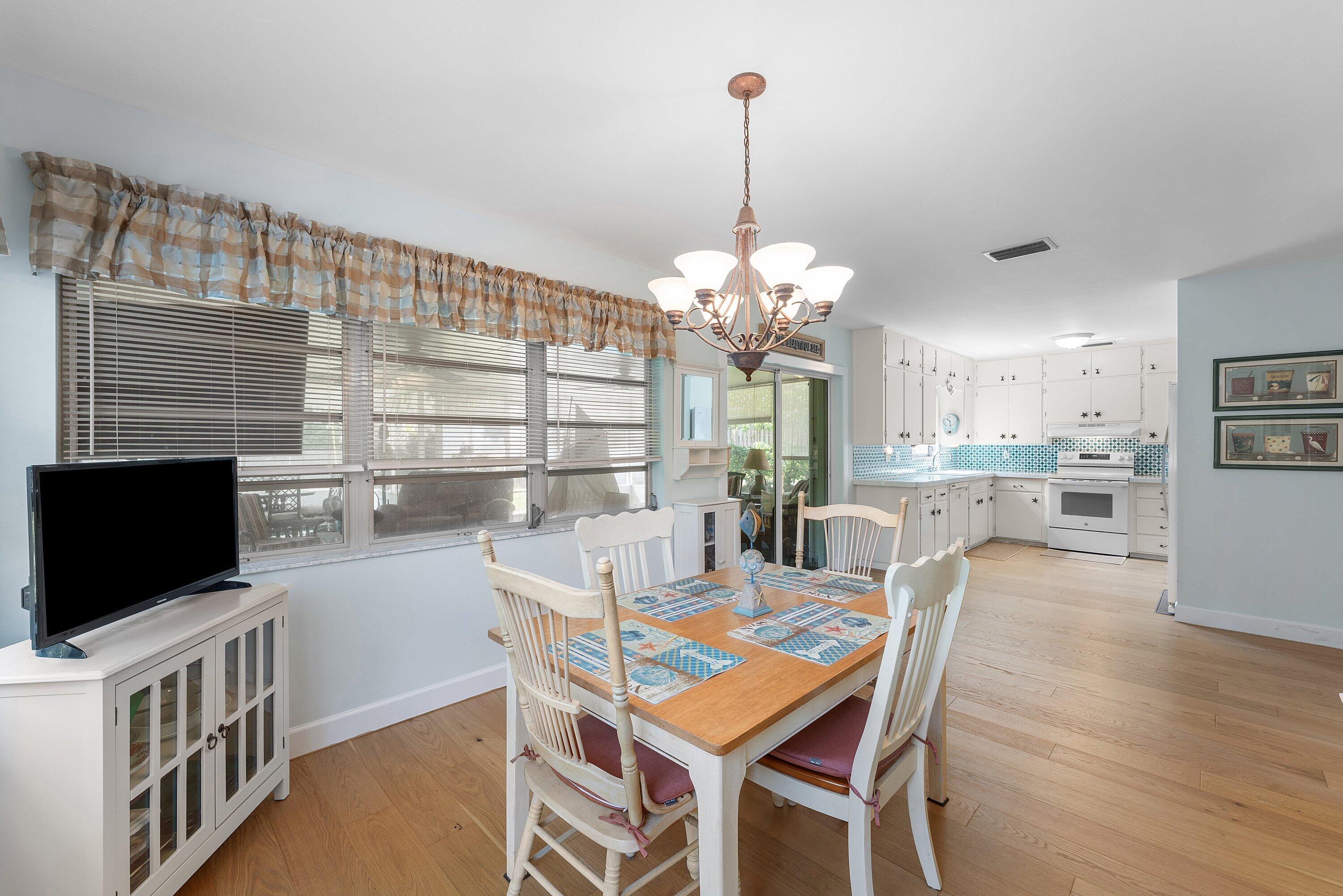 414 S Atlantic, Lantana FL 33462