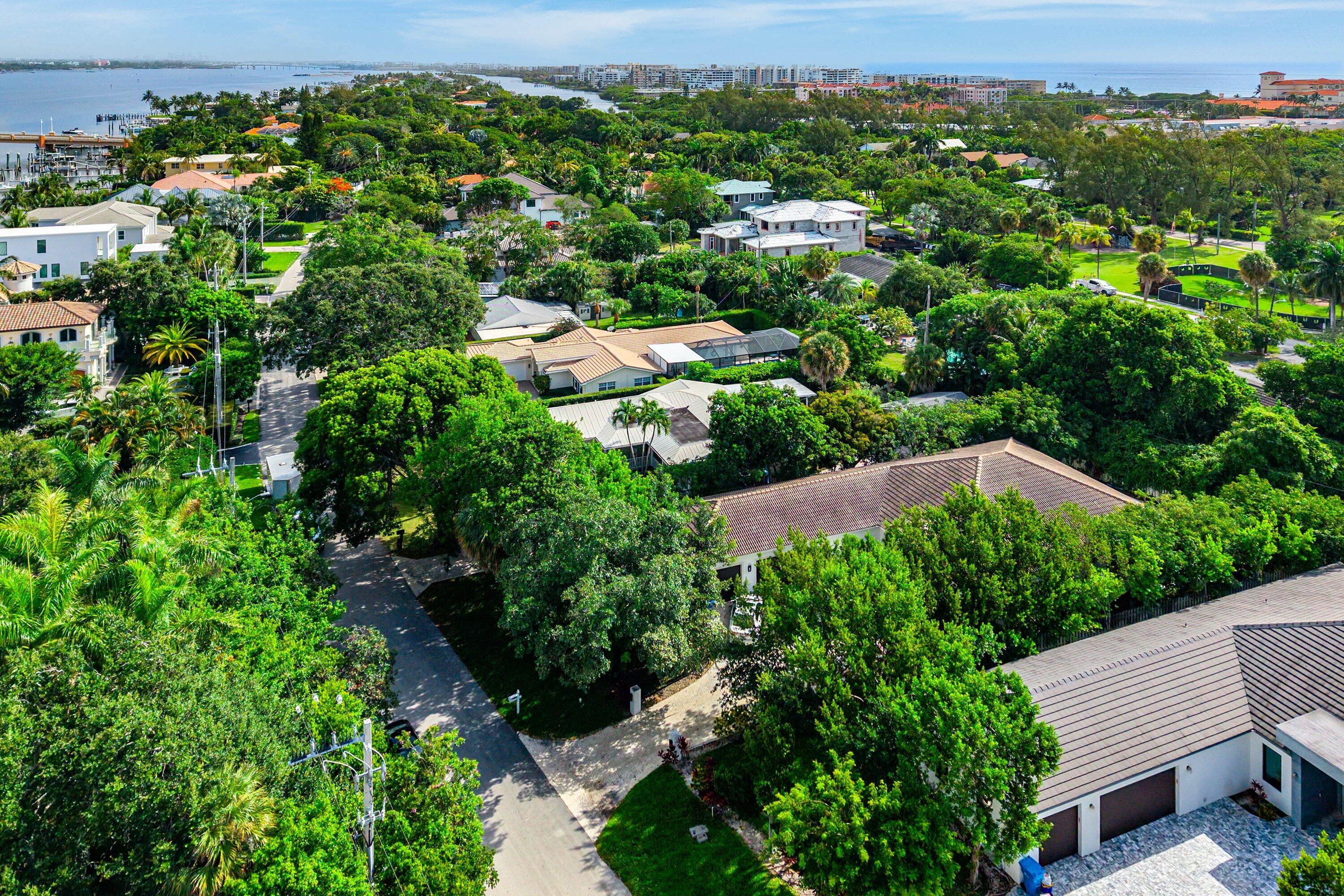 414 S Atlantic, Lantana FL 33462