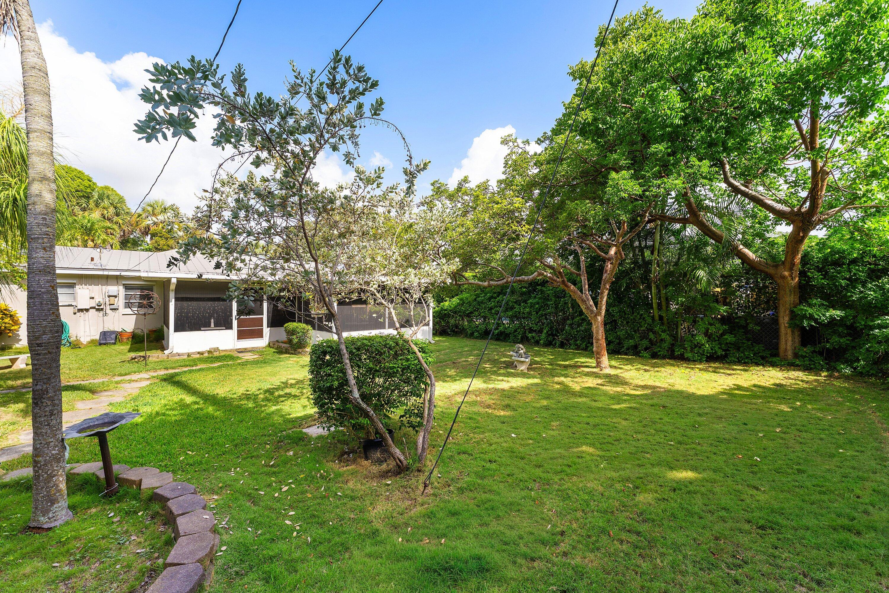 414 S Atlantic, Lantana FL 33462