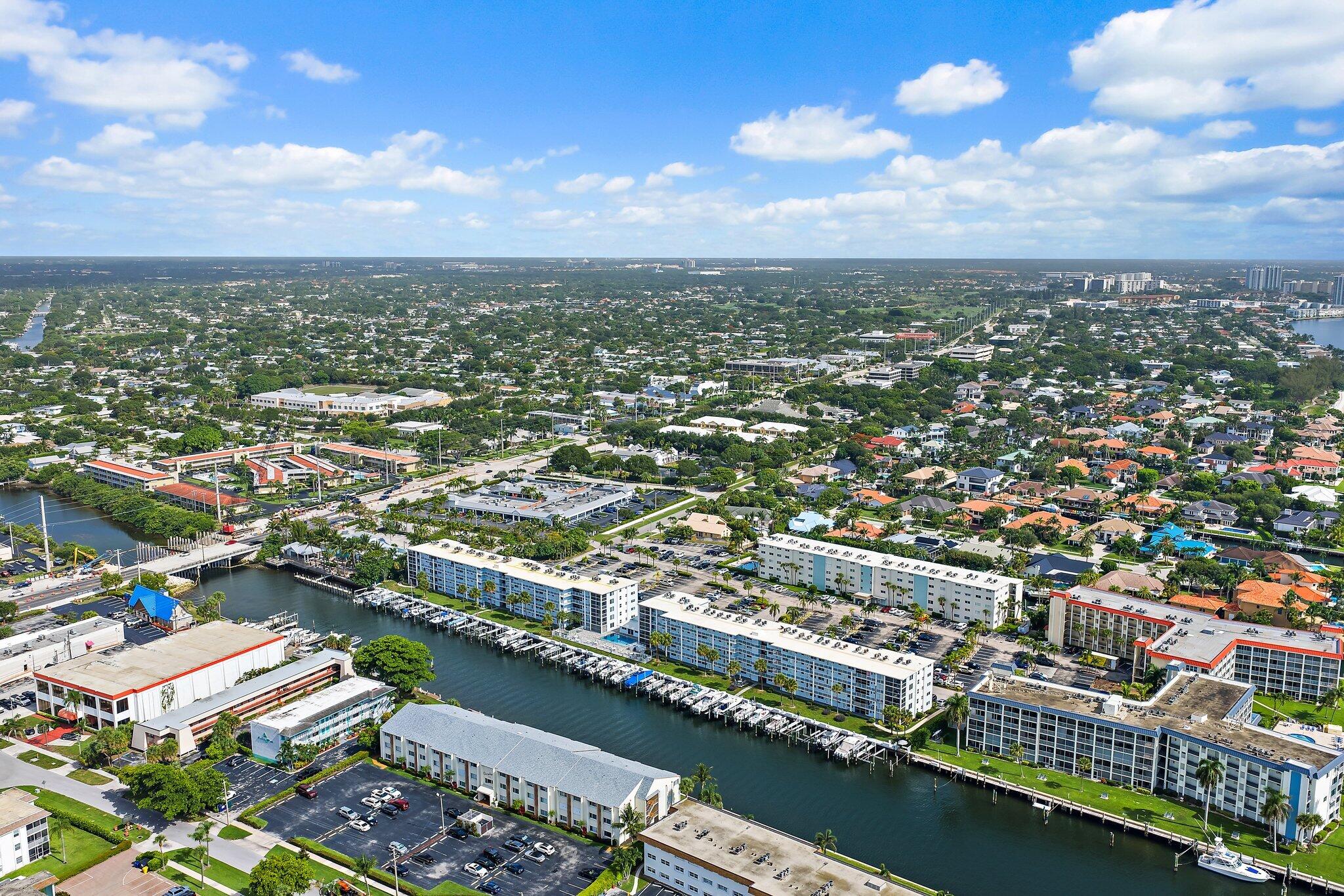 108 Paradise Harbour #314, North Palm Beach FL 33408