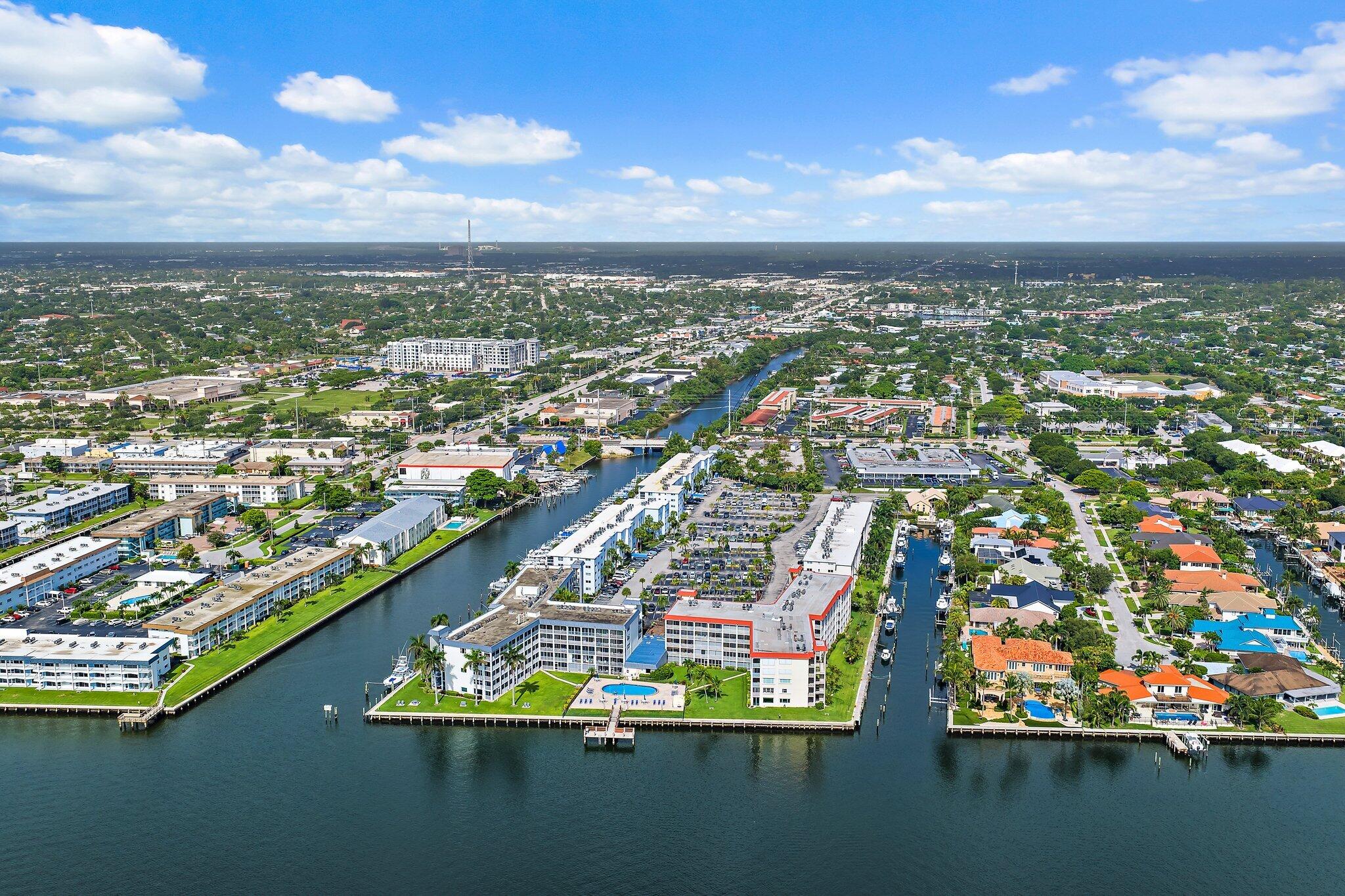 108 Paradise Harbour #314, North Palm Beach FL 33408