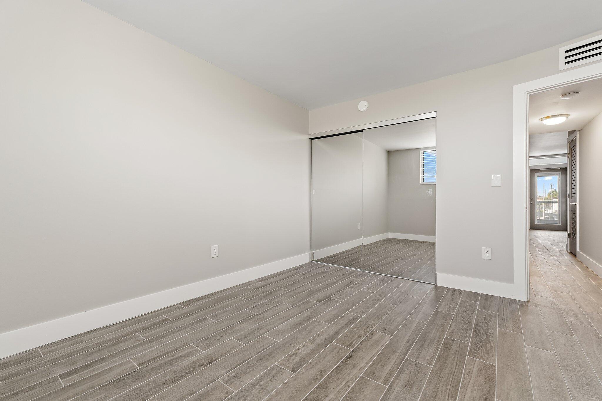108 Paradise Harbour #314, North Palm Beach FL 33408