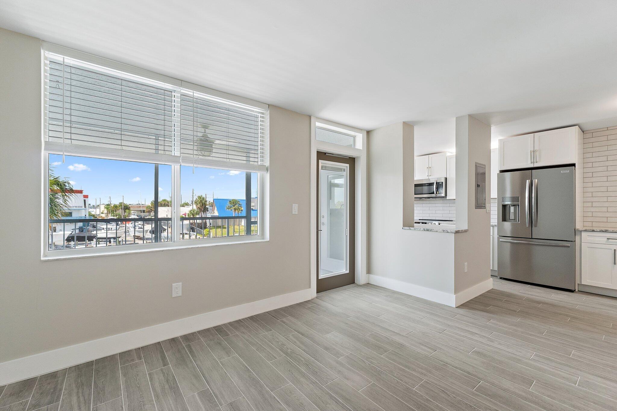 108 Paradise Harbour #314, North Palm Beach FL 33408