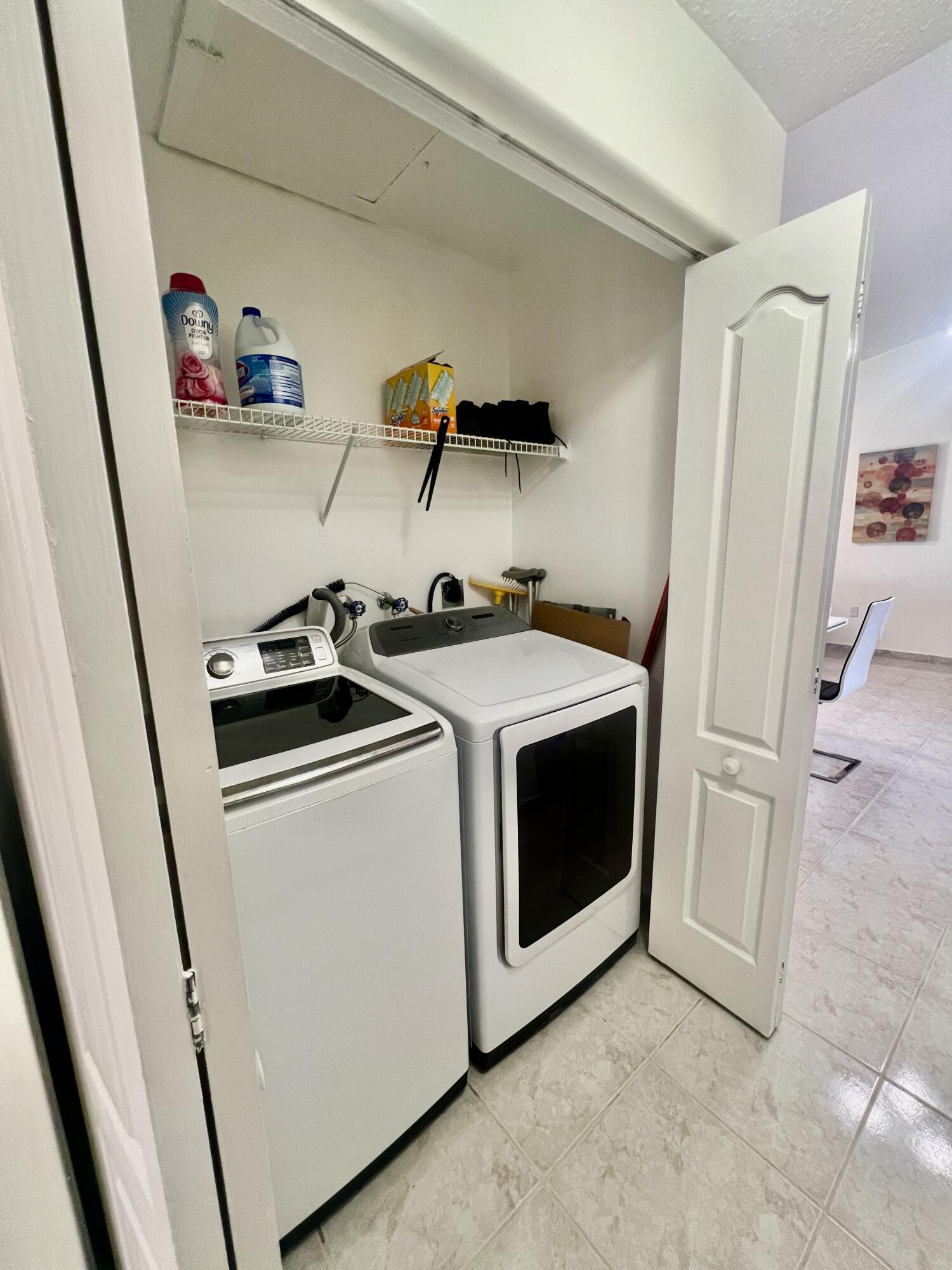 10903 W Okeechobee #201, Hialeah FL 33018