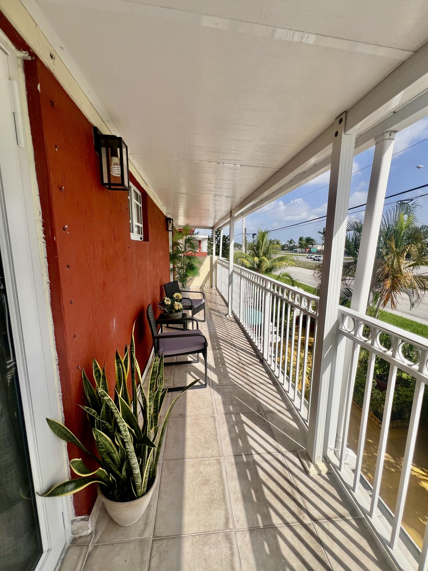 10903 W Okeechobee #201, Hialeah FL 33018