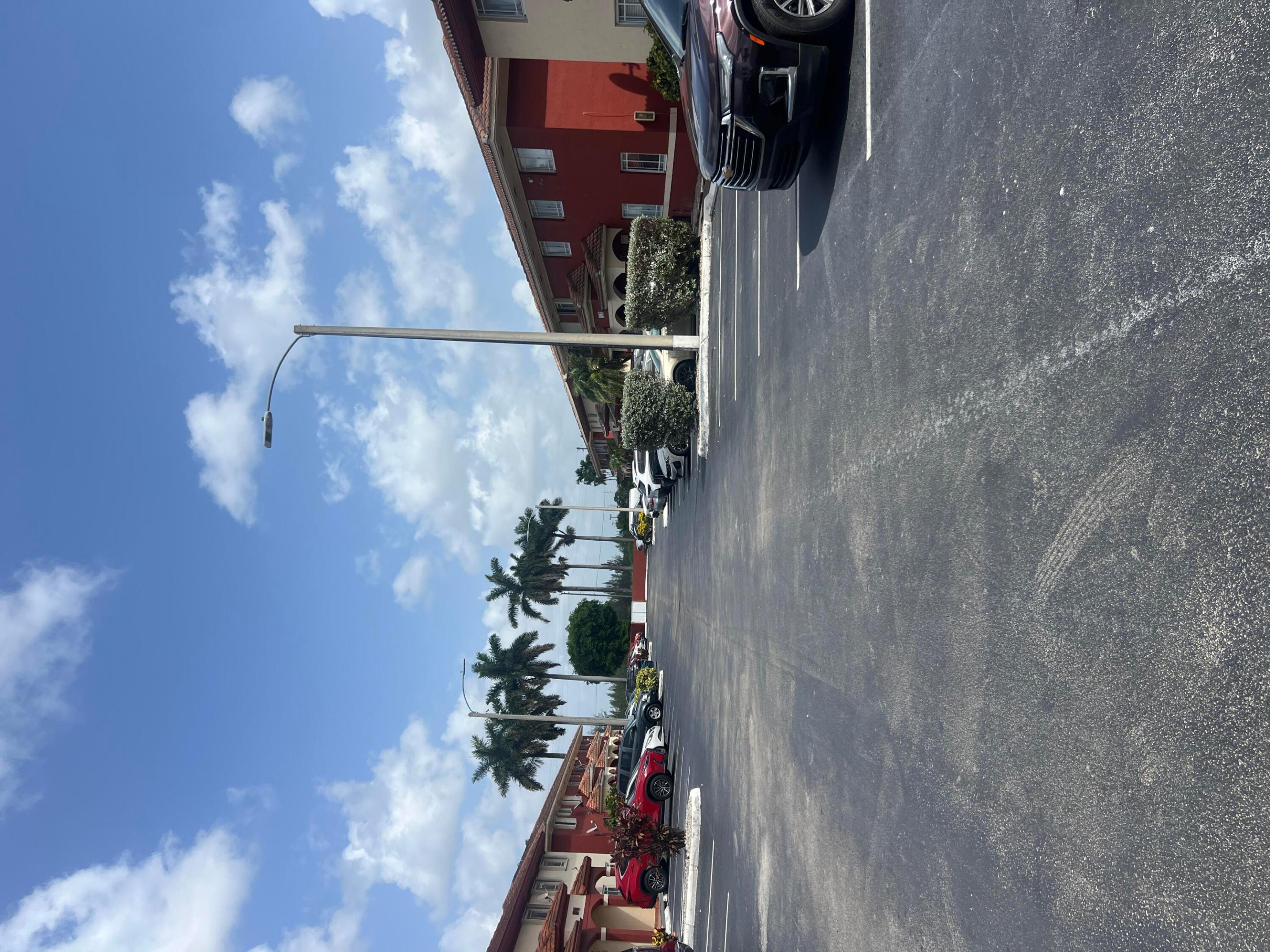 10903 W Okeechobee #201, Hialeah FL 33018