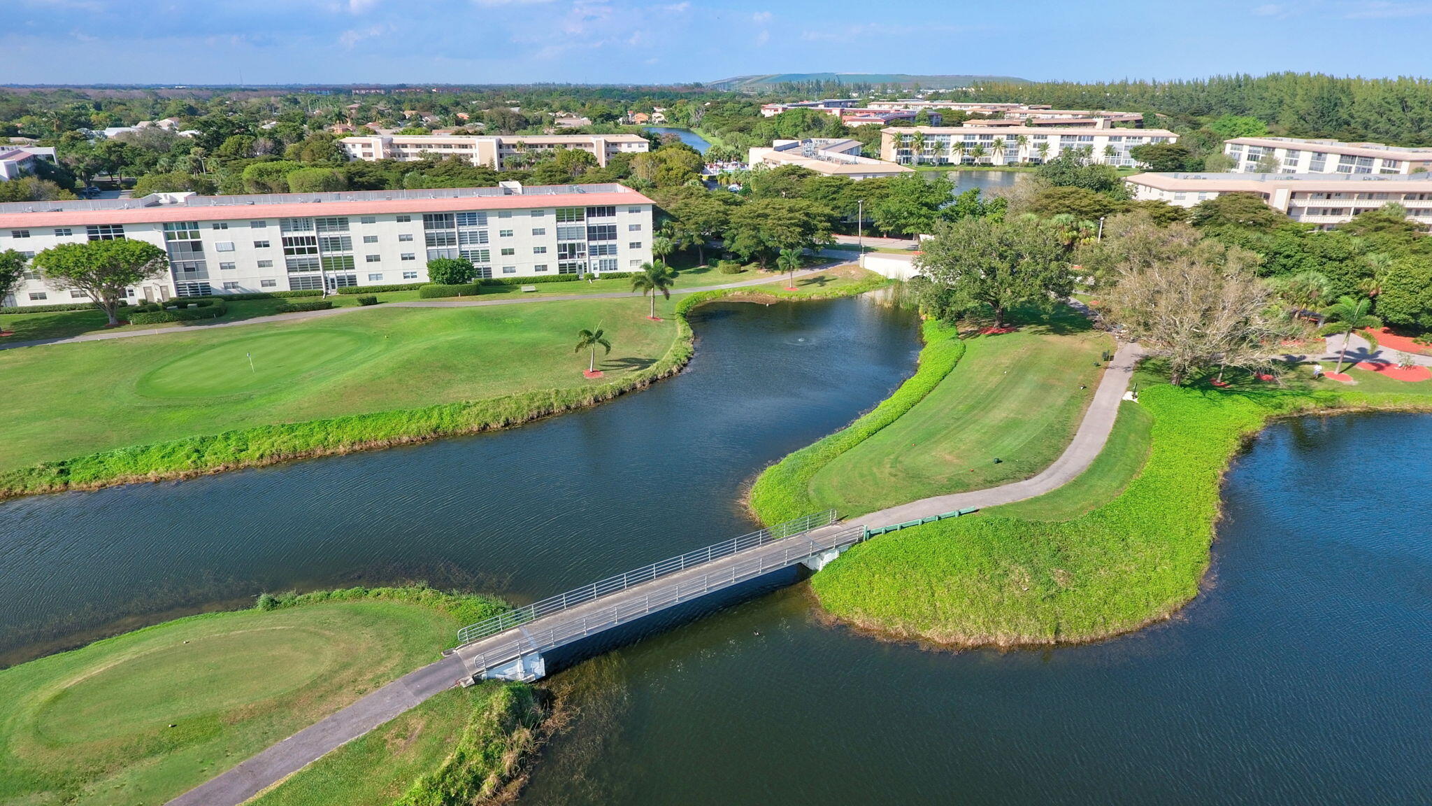 2002 Granada #K3, Coconut Creek FL 33066