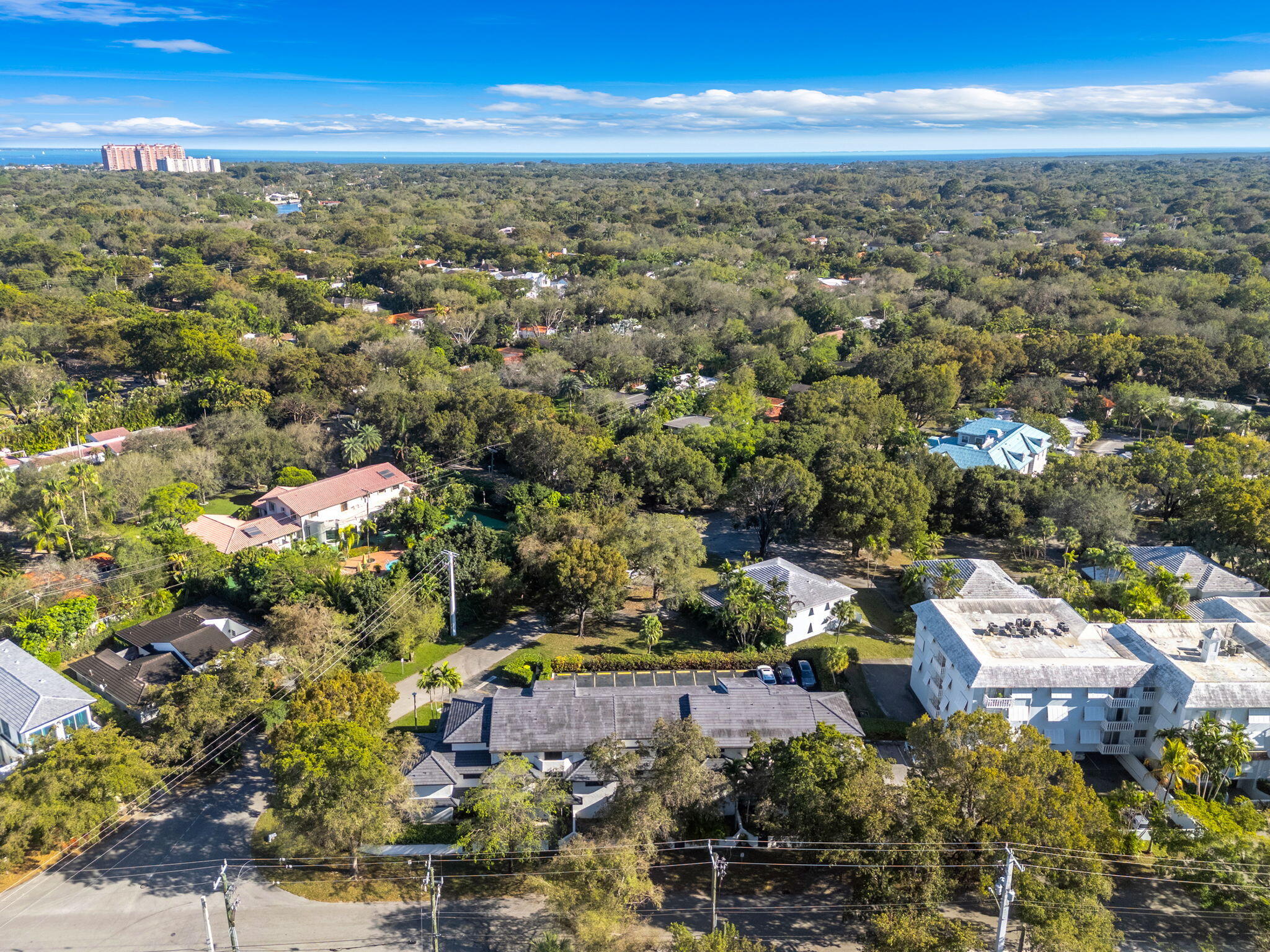 5750 Turin #206, Coral Gables FL 33146