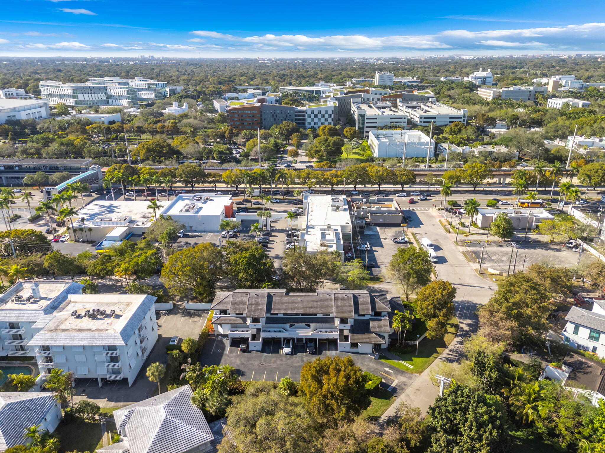 5750 Turin #206, Coral Gables FL 33146