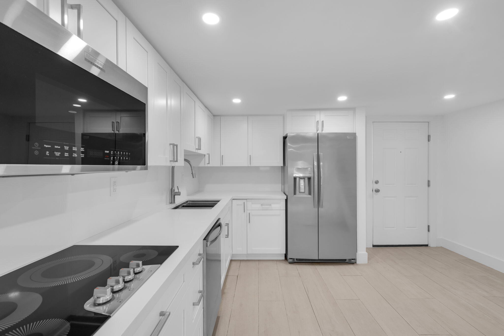 5750 Turin #206, Coral Gables FL 33146