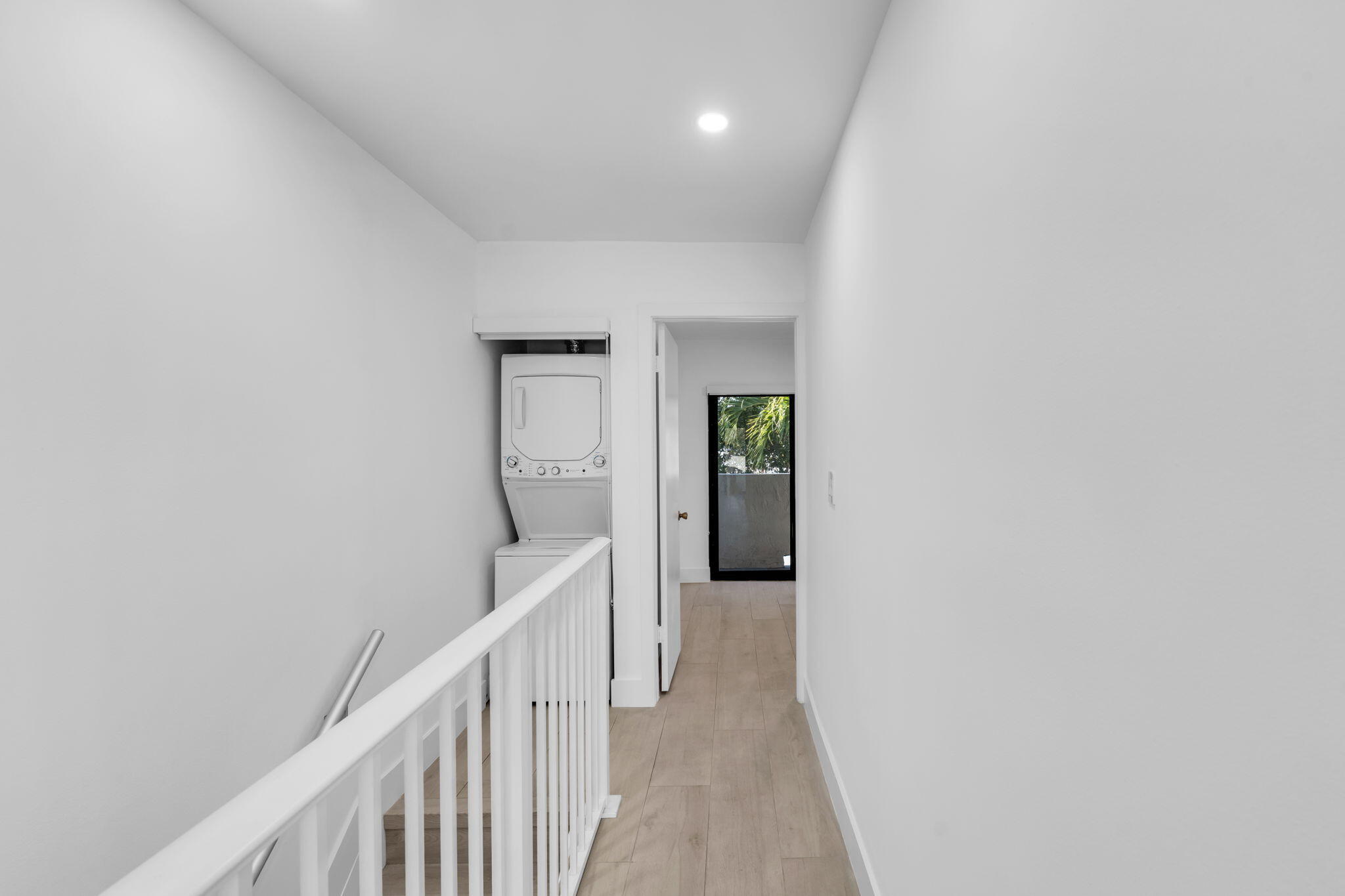 5750 Turin #206, Coral Gables FL 33146