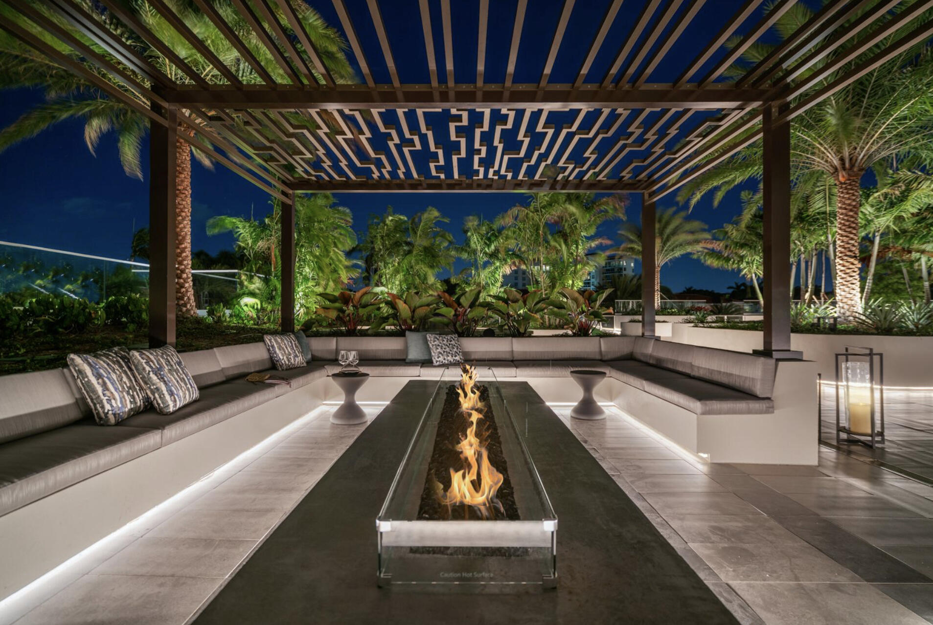 220 SE Mizner #205, Boca Raton FL 33432